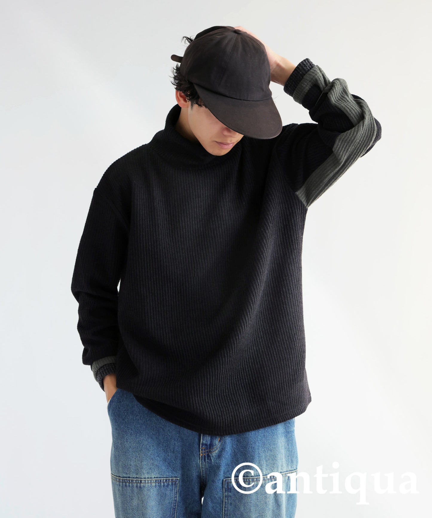 Layered Blading Color Knit Men’s