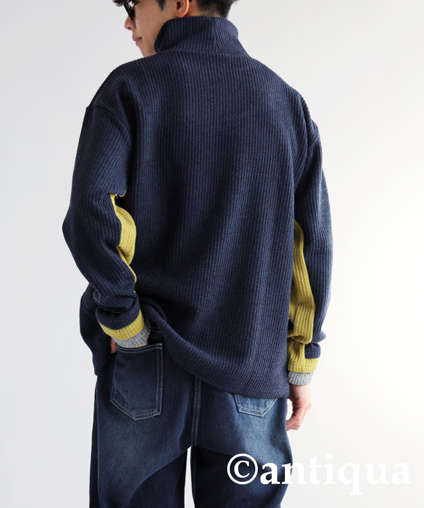 Layered Blading Color Knit Men’s