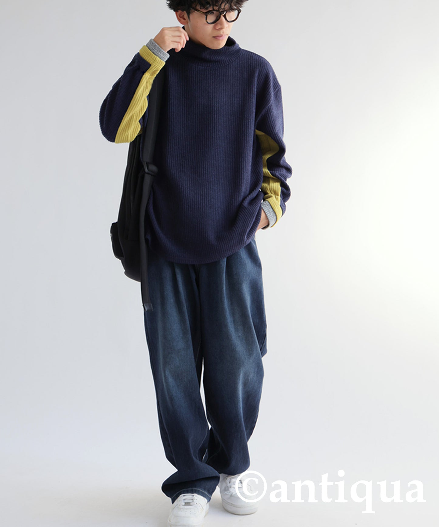 Layered Blading Color Knit Men’s