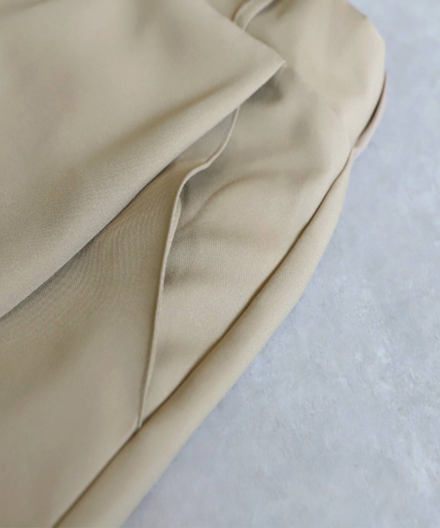 Men's Tuck Design Pants