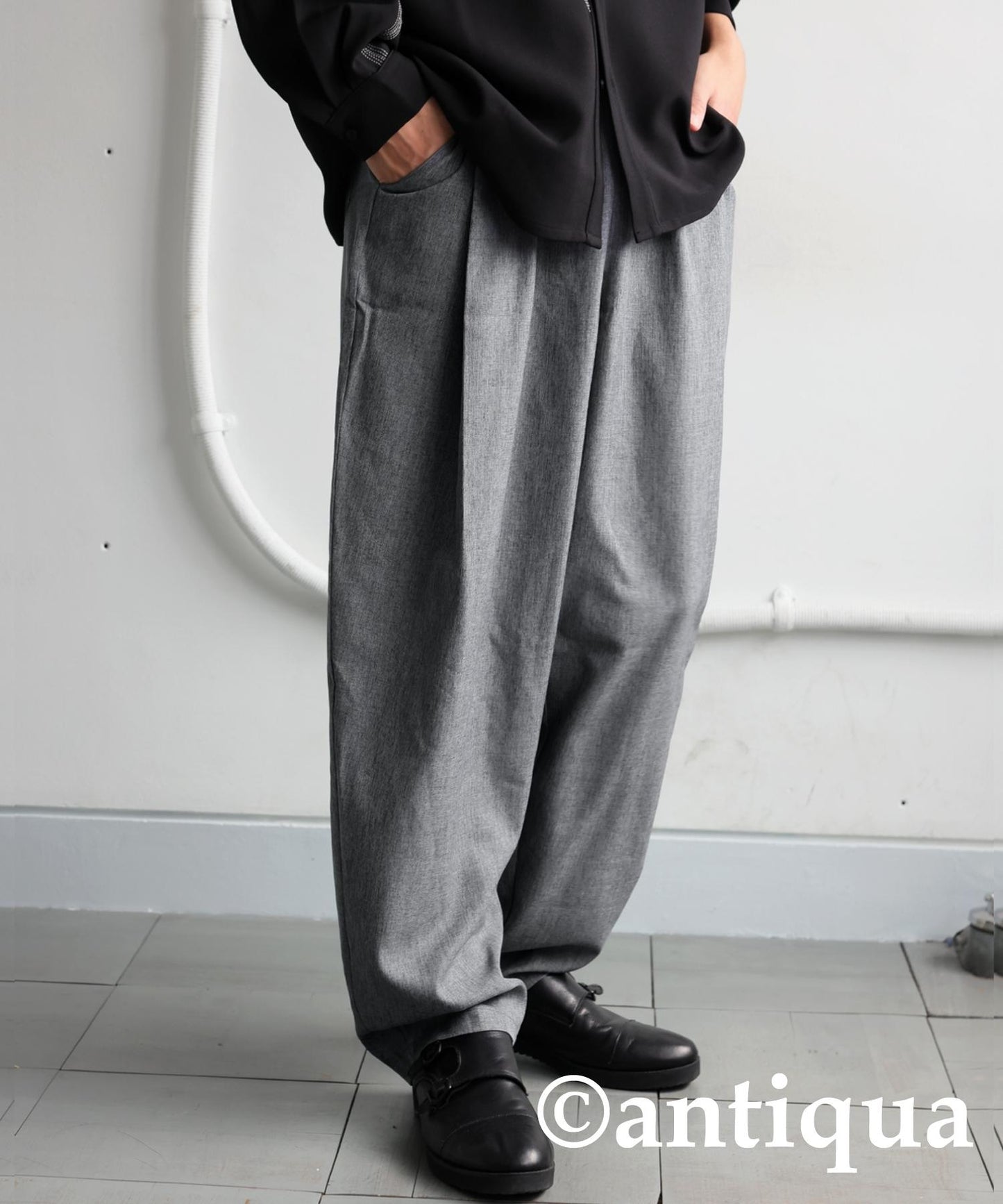 Men's Tuck Design Pants