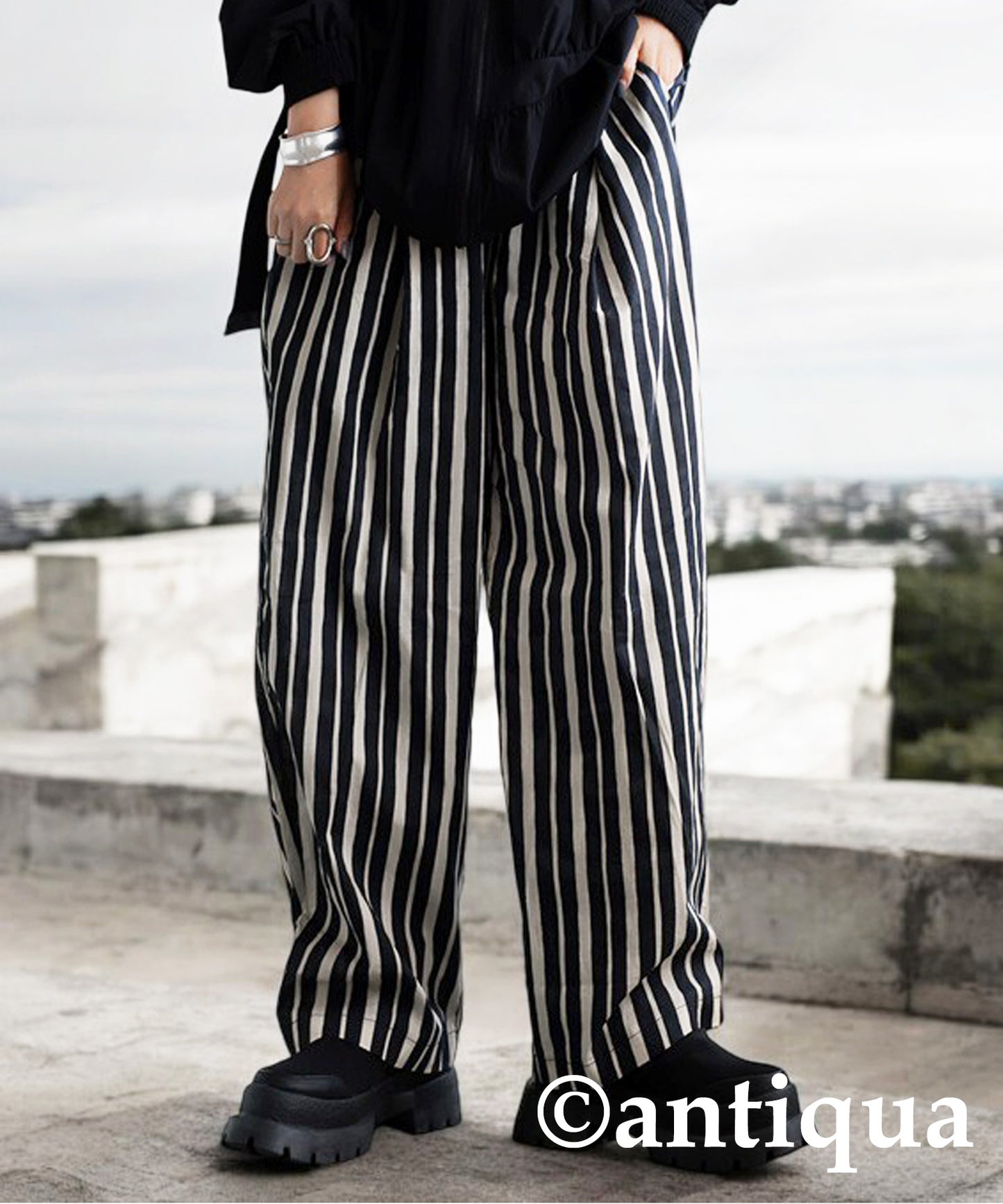 Striped Tuck Pants Ladies