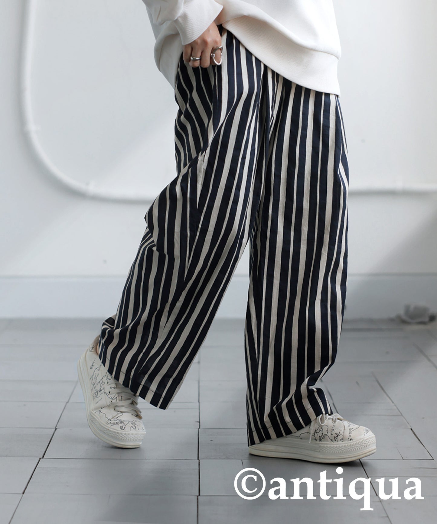 Striped Tuck Pants Ladies