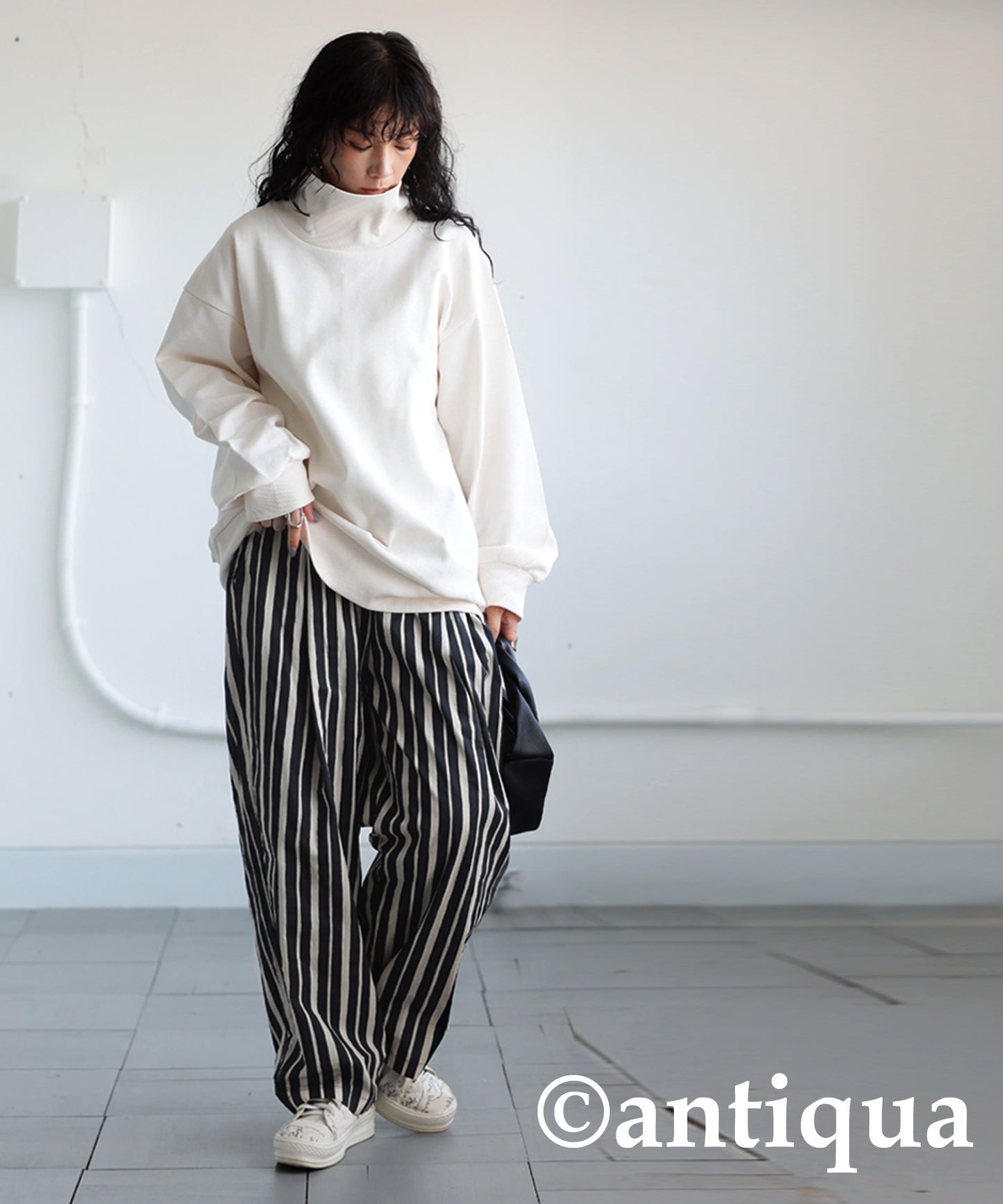 Striped Tuck Pants Ladies