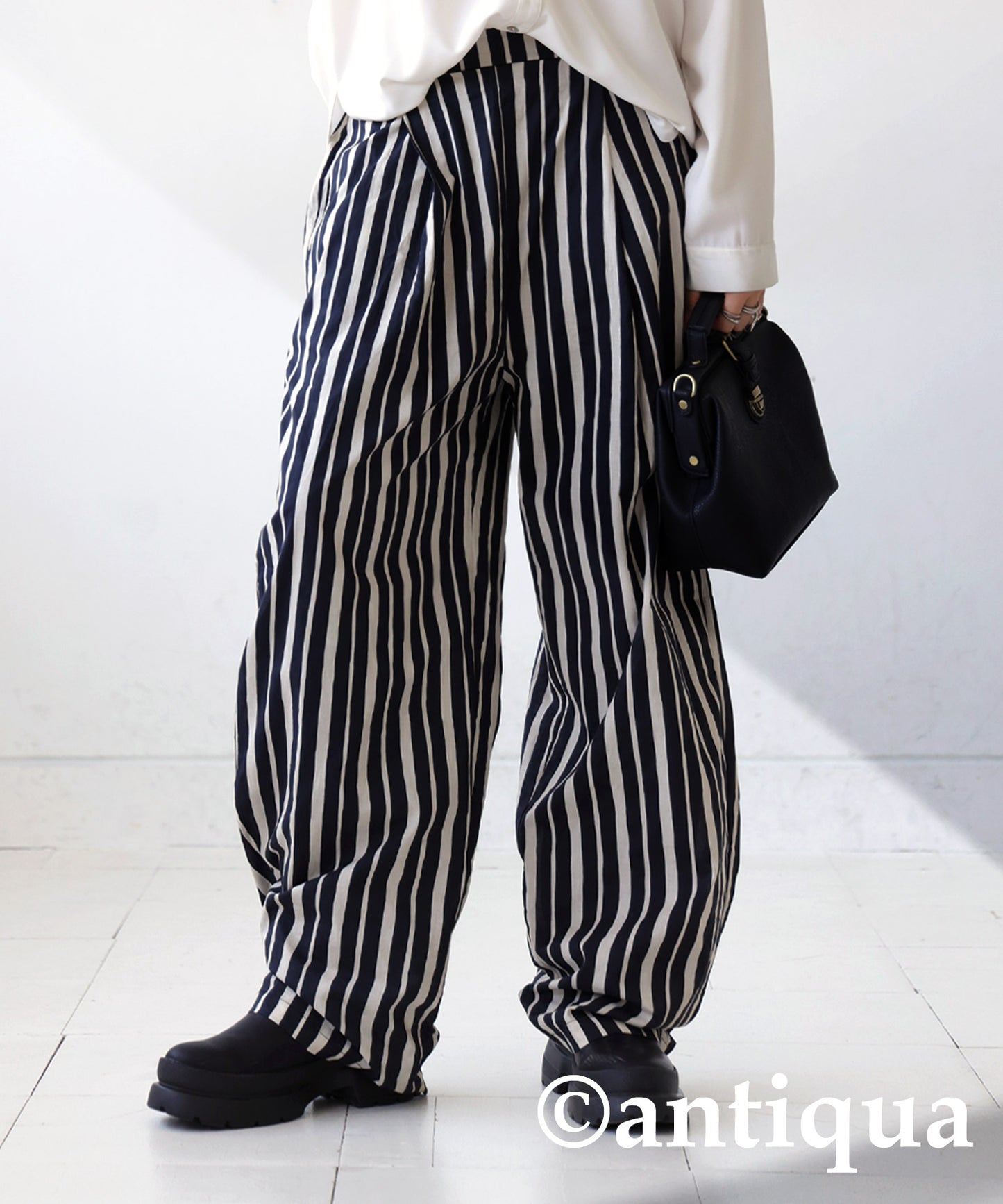 Striped Tuck Pants Ladies