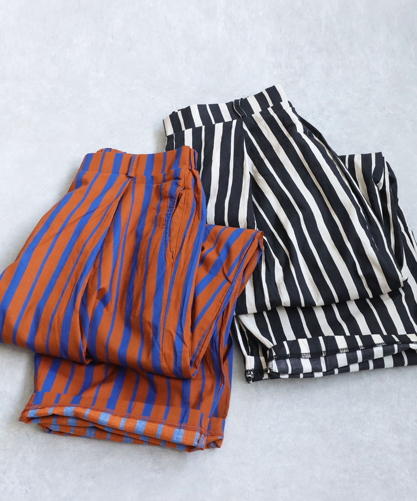 Striped Tuck Pants Ladies