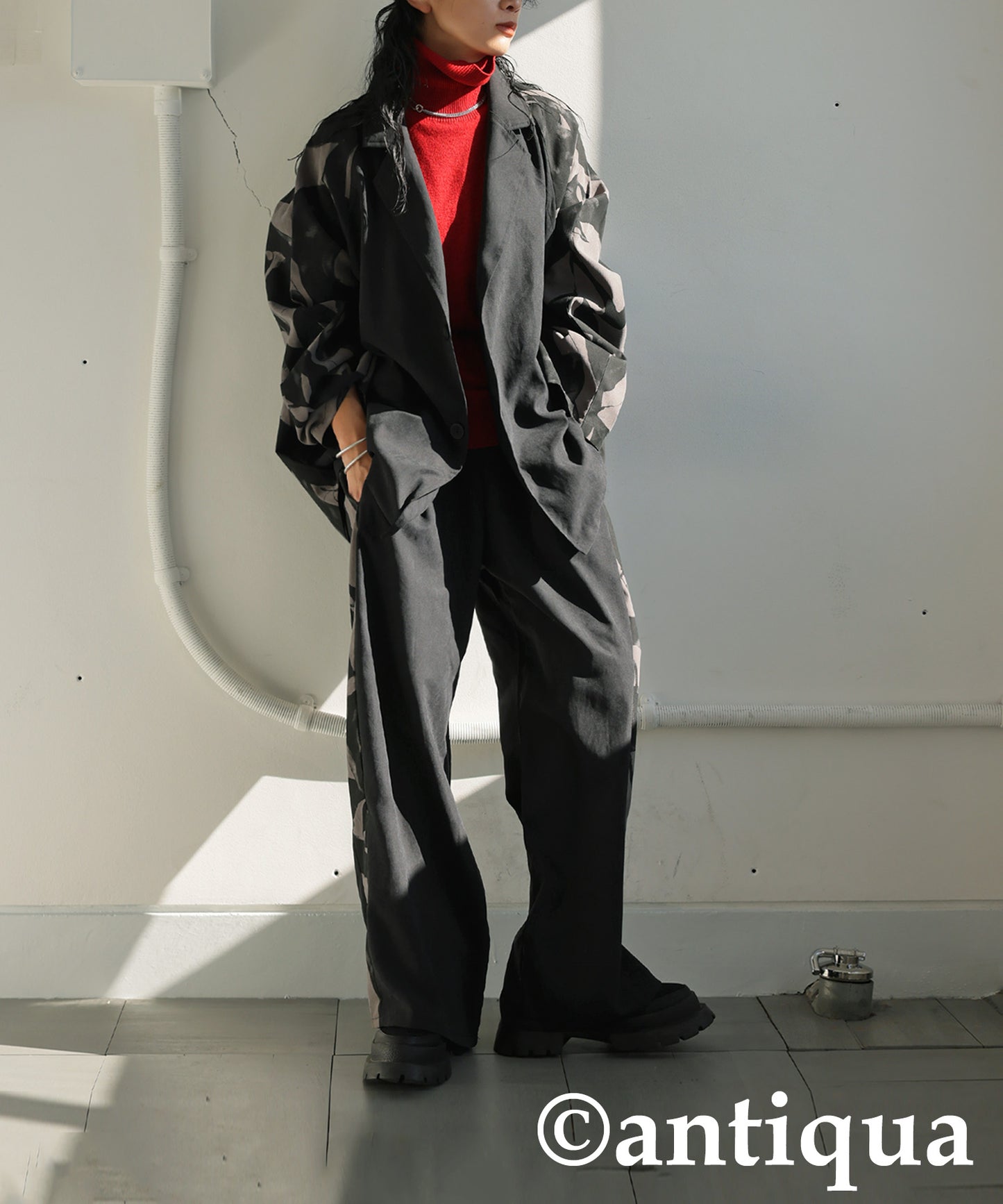 Pattern Switching Jacket Ladies