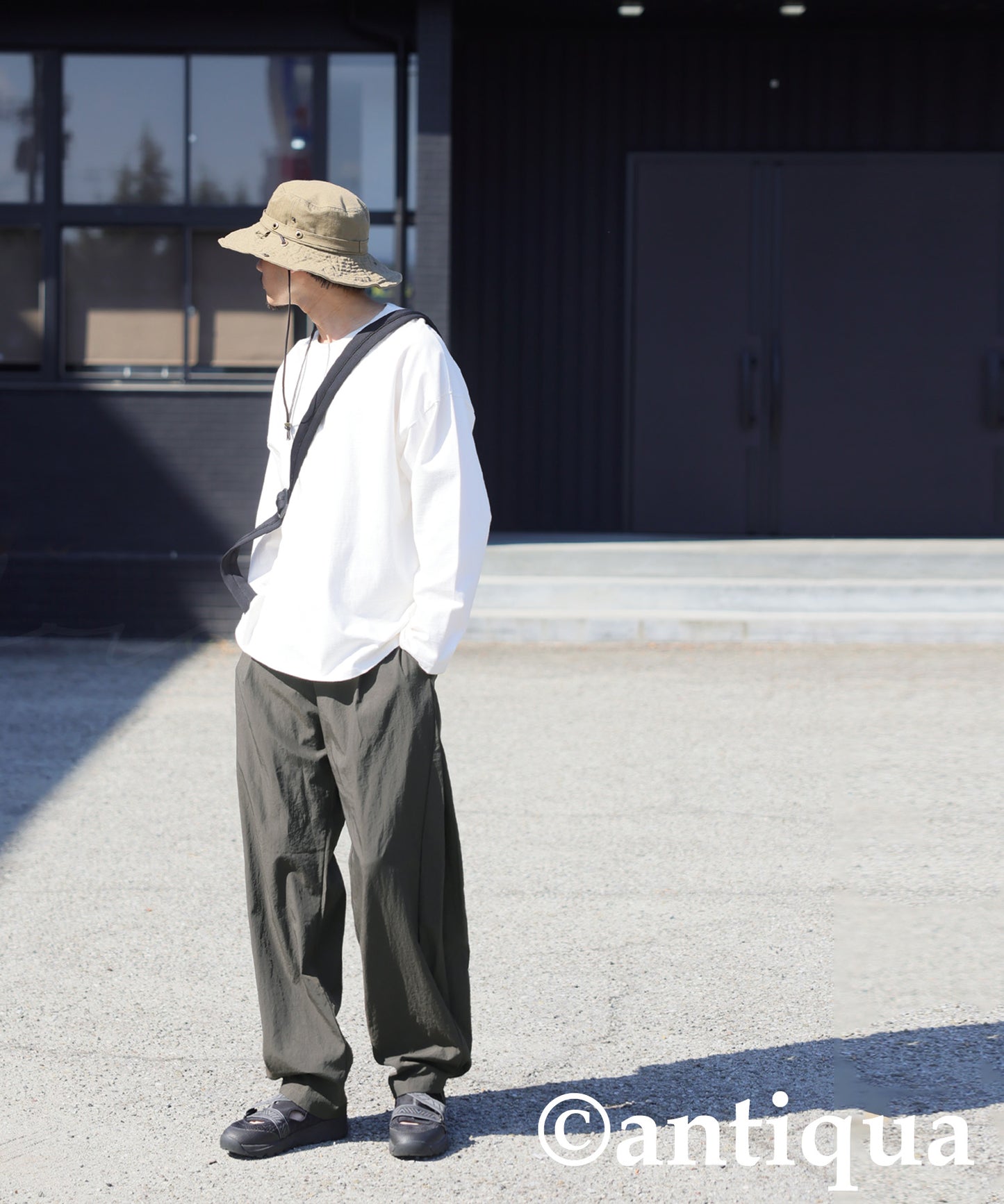 Side Tuck Pants Men's