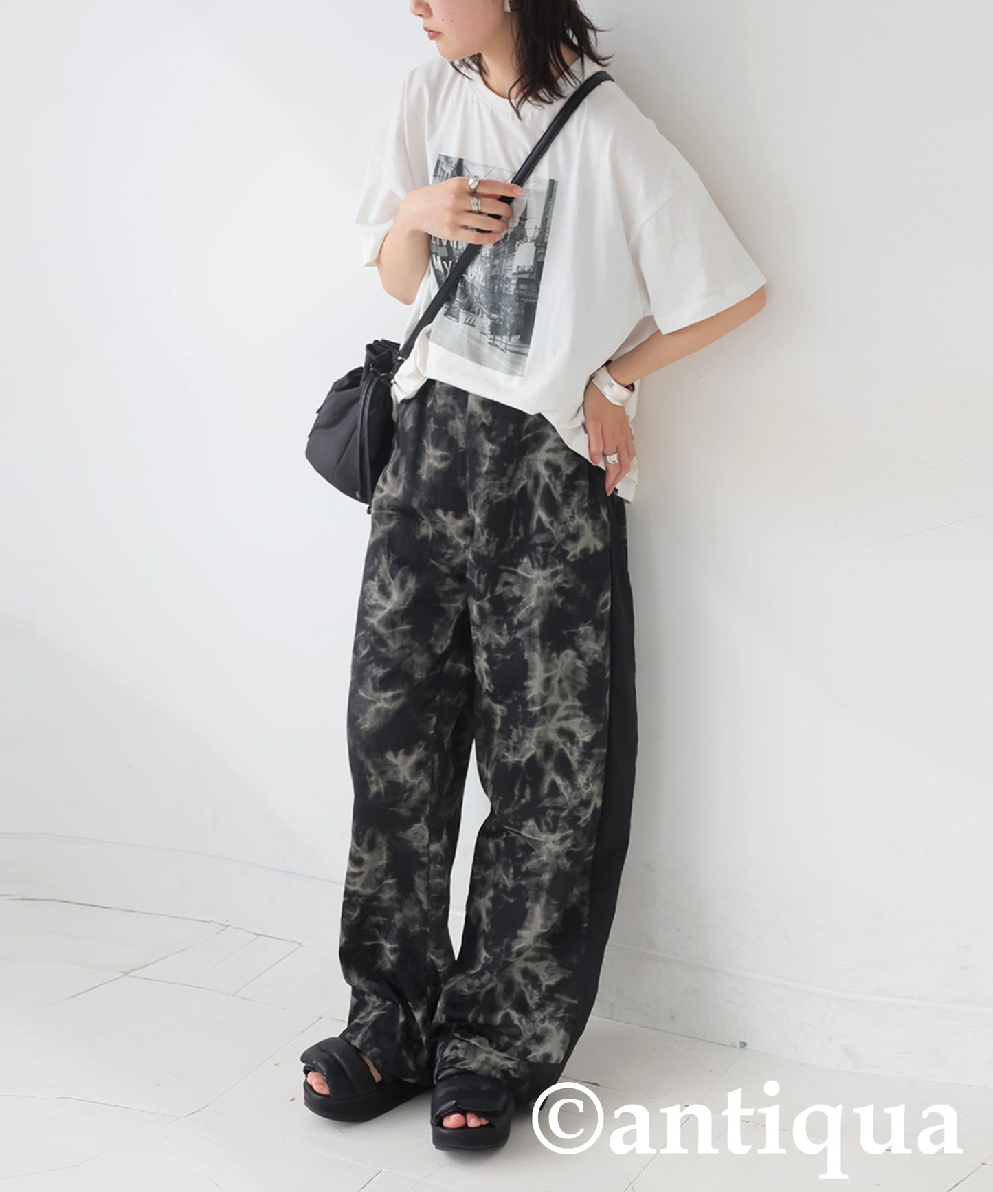 Ladies Nuance Pattern Nylon Pants