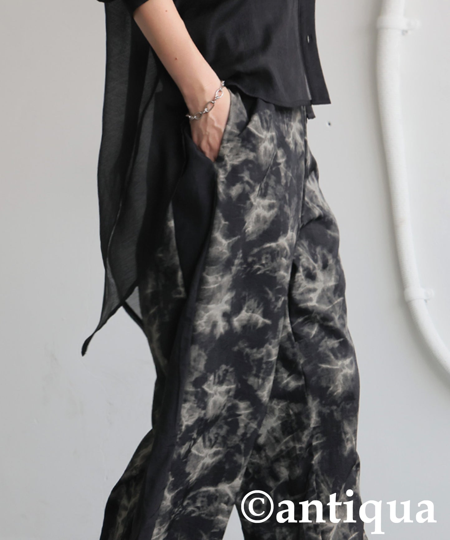 Ladies Nuance Pattern Nylon Pants