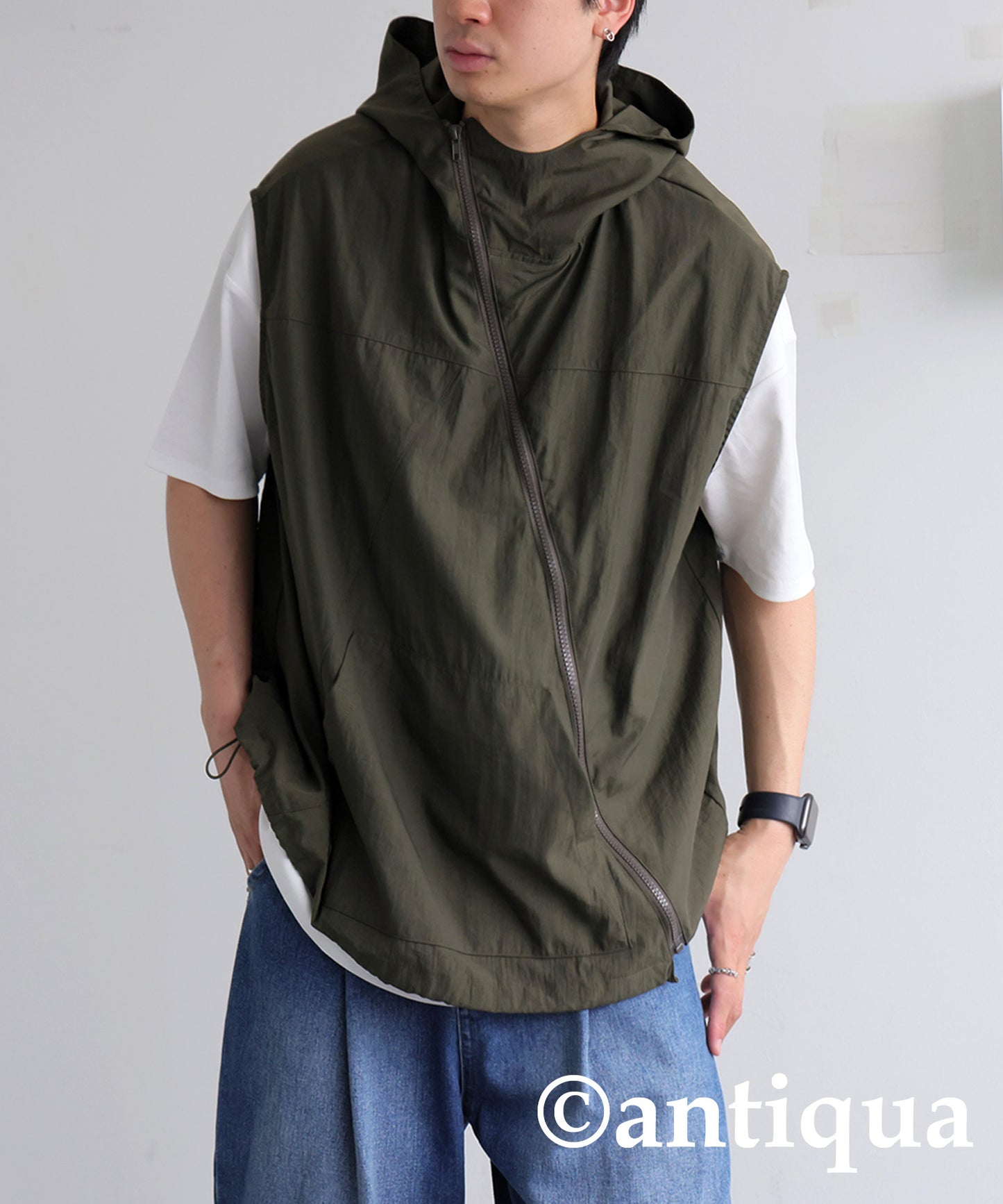 Men's Asymmetric Zip Vest