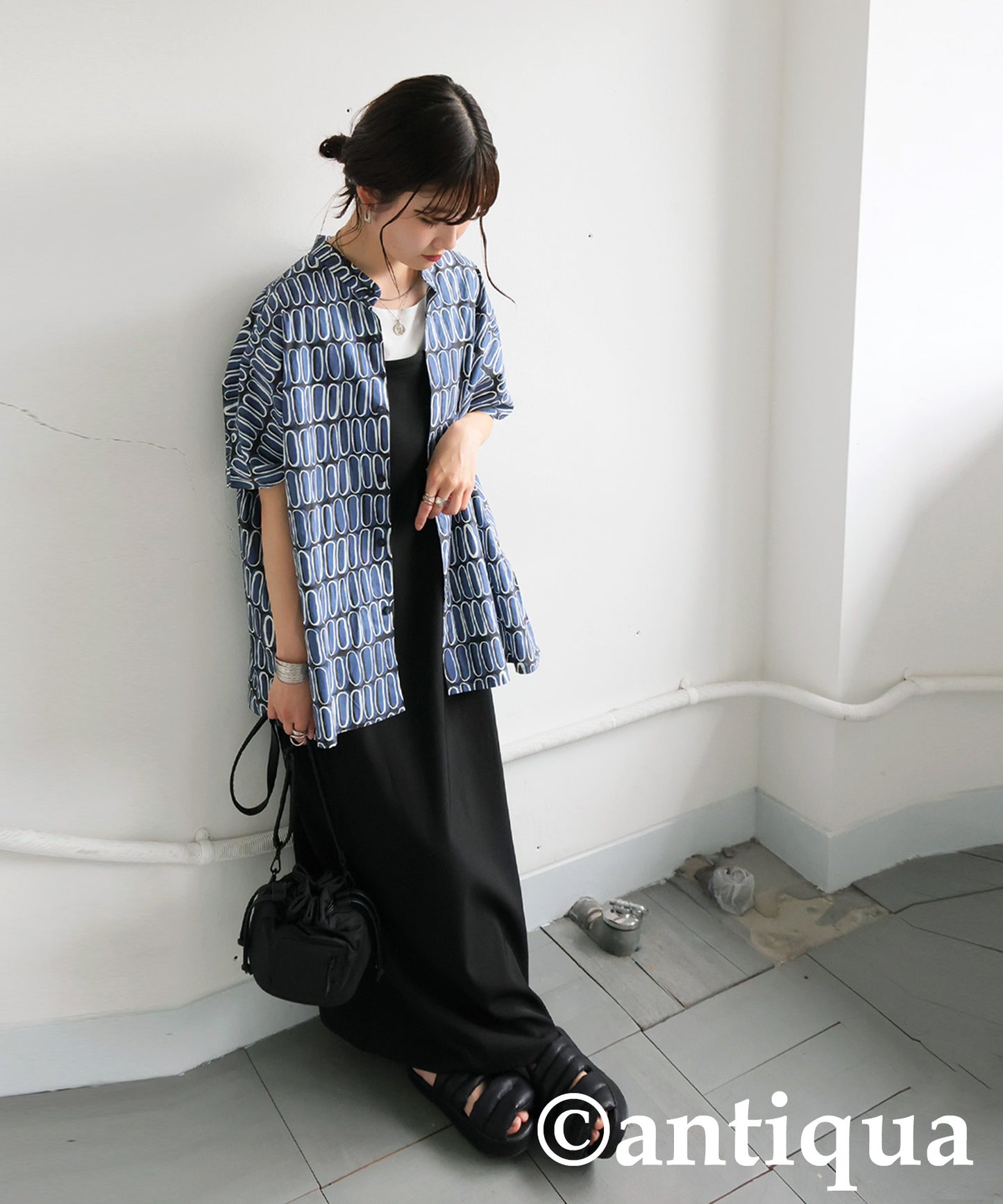 Ladies Retro Print Shirt