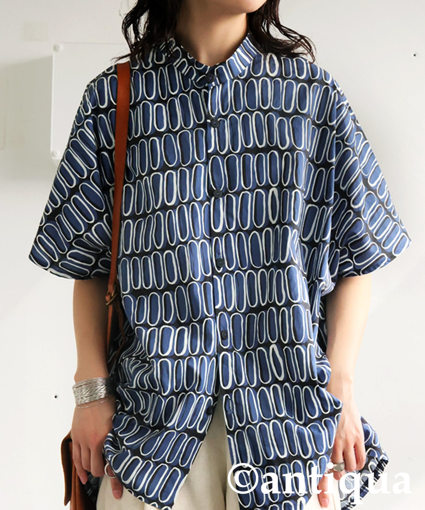 Ladies Retro Print Shirt