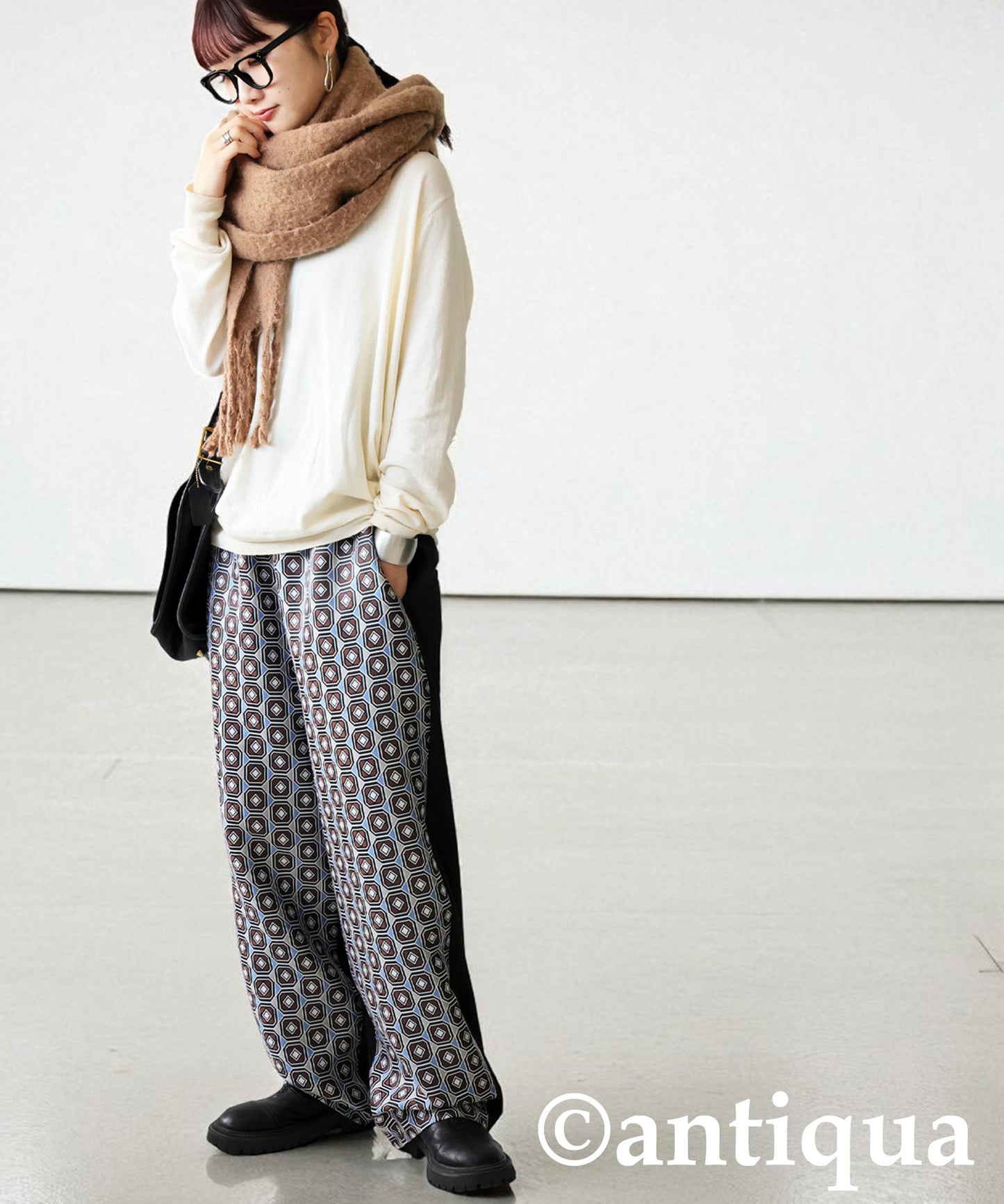 Geometric Patterned Easy Pants Ladies