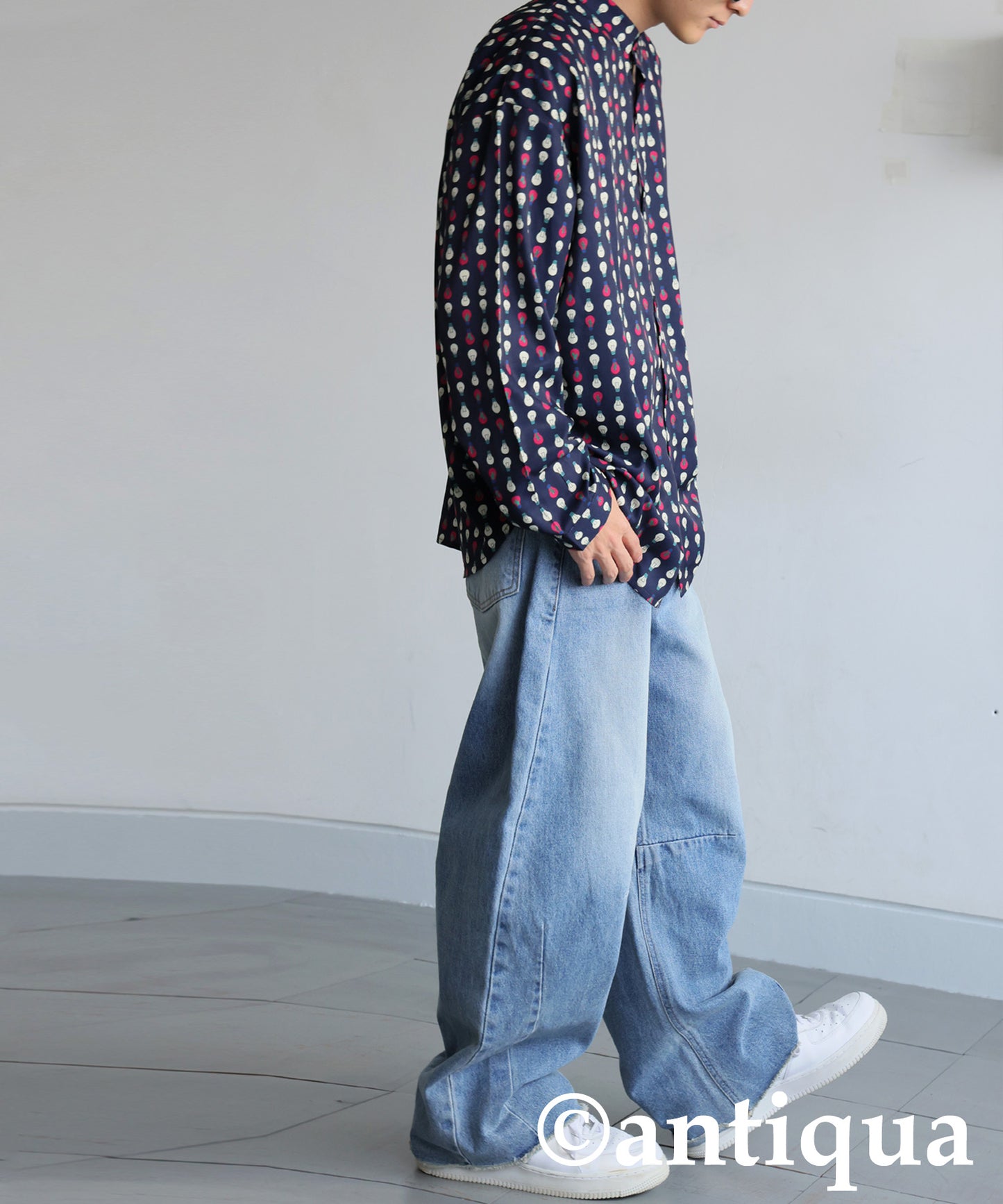 Men's Light Bulb Print Shirt