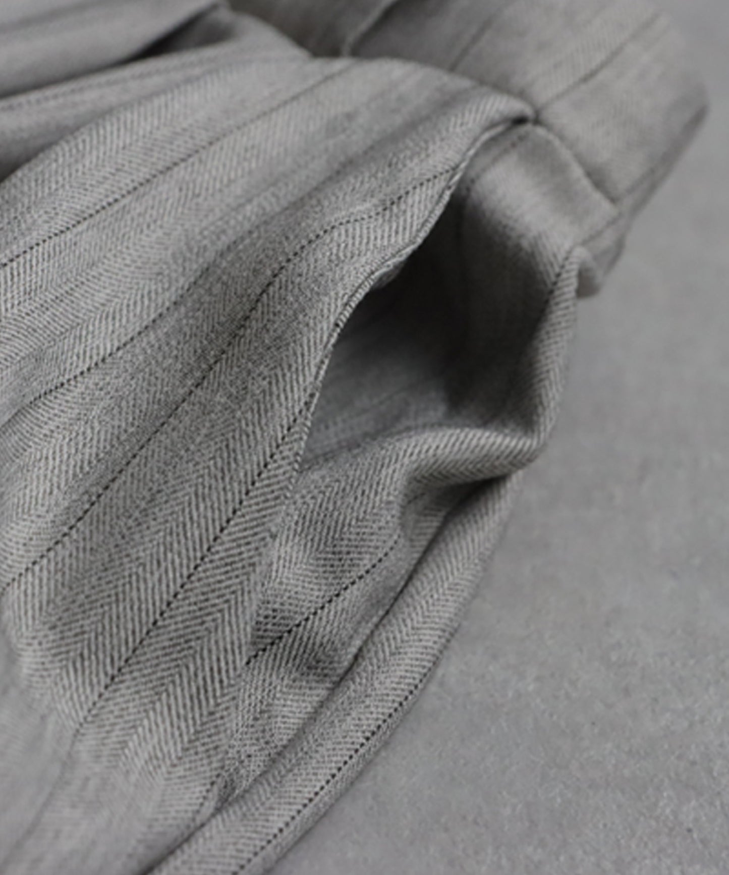 Herringbone Pattern Tuck Wide Pants Ladies