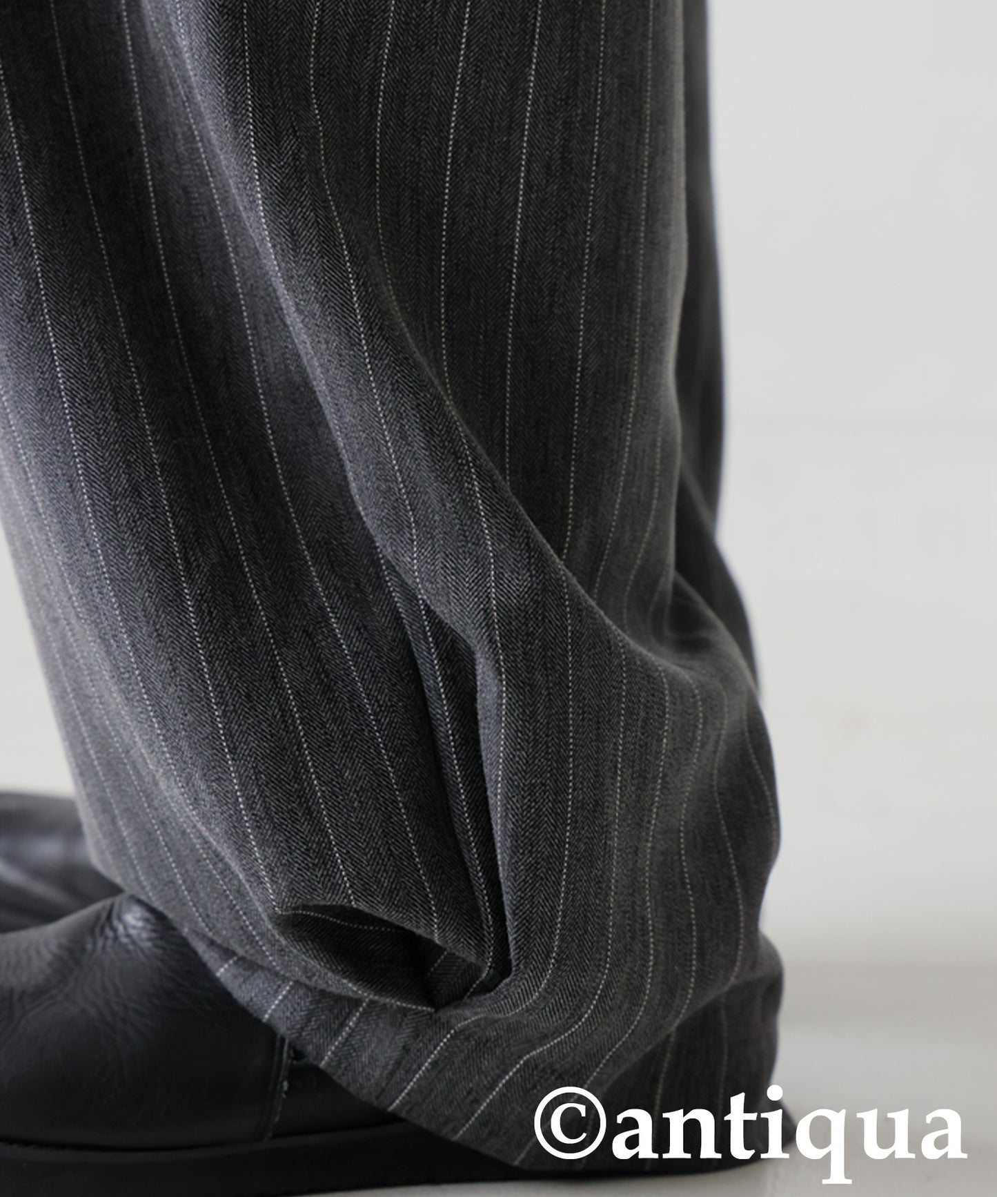 Herringbone Pattern Tuck Wide Pants Men's