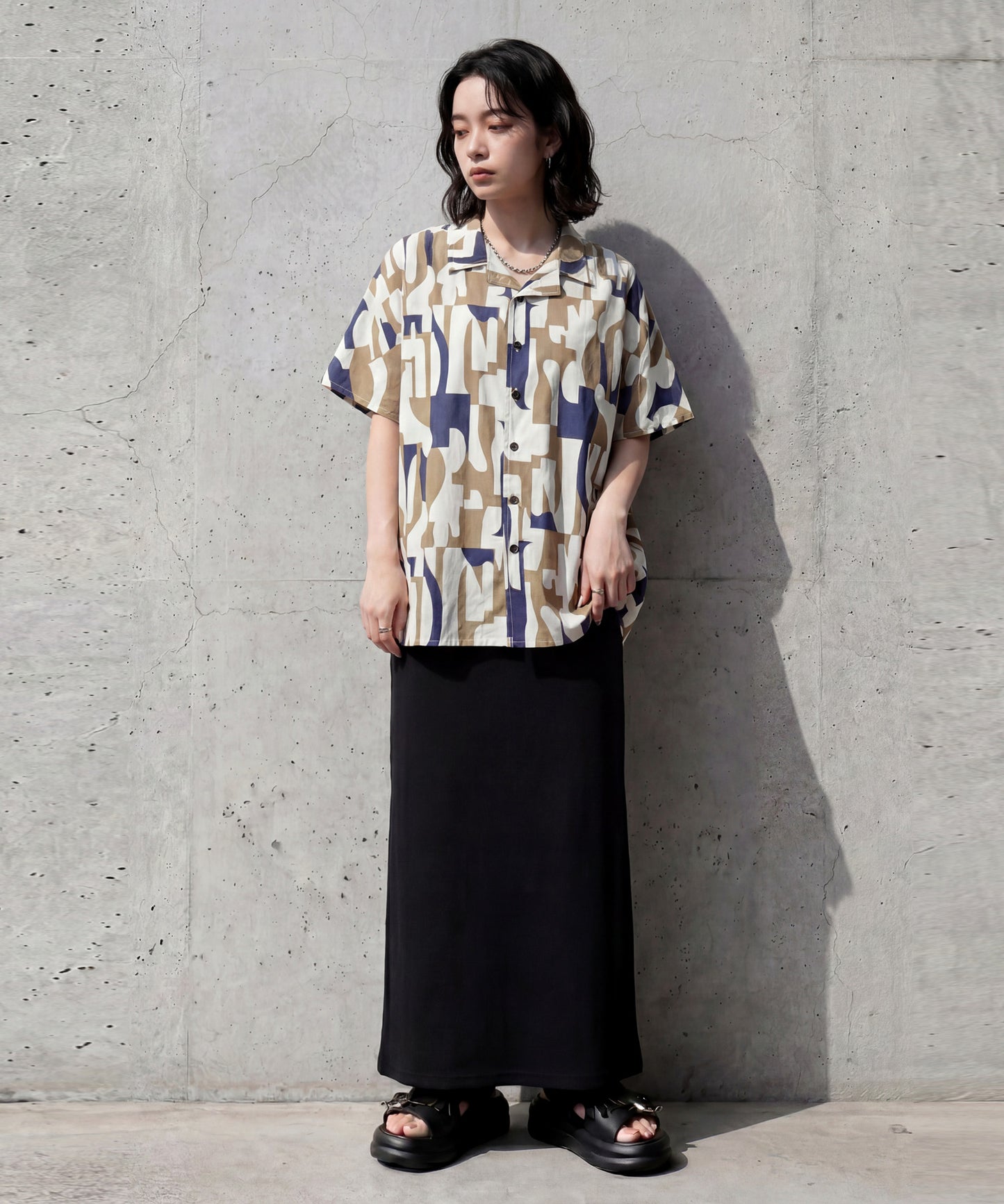 Open-Collar Retro-Patterned Shirt Ladies