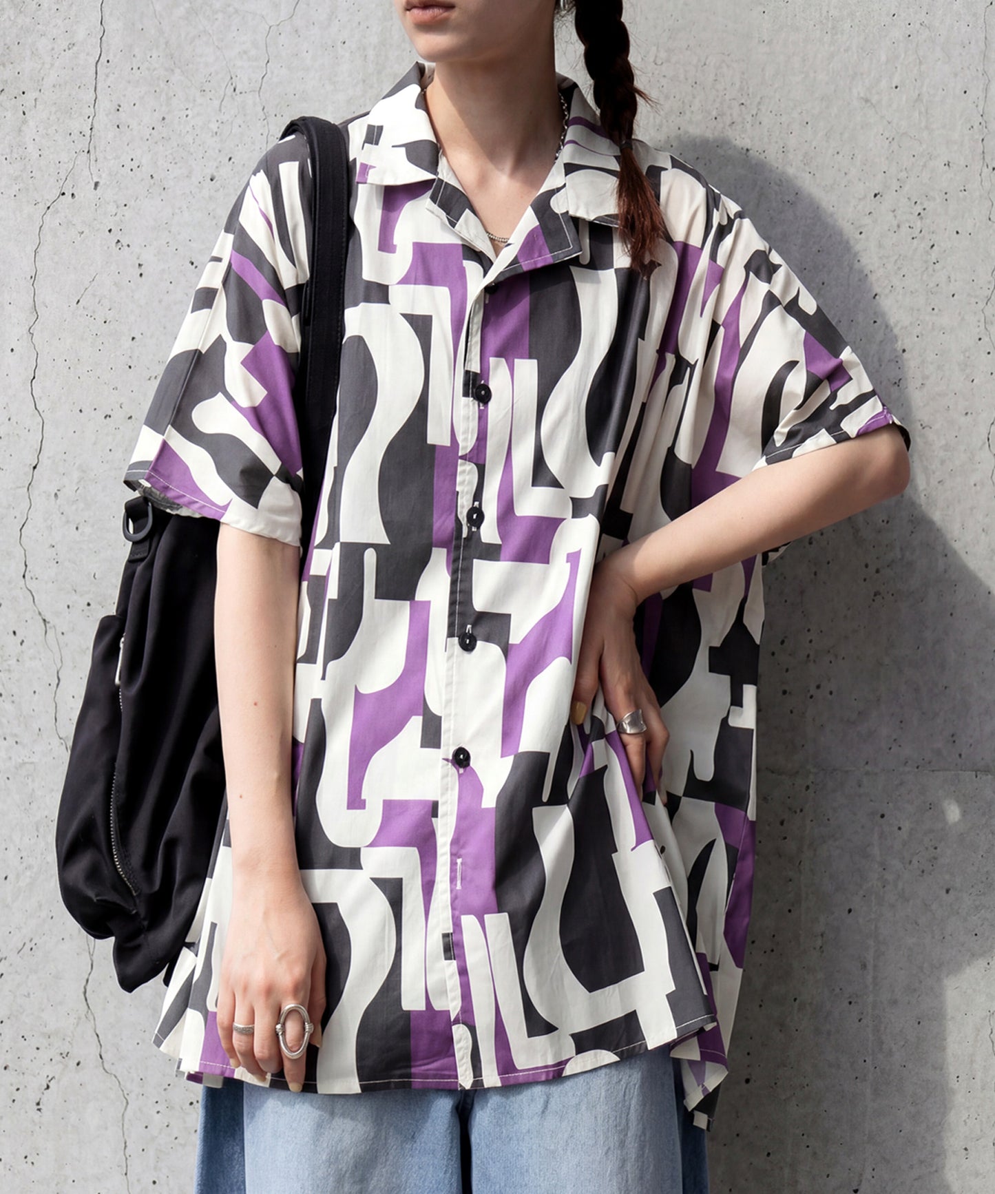 Open-Collar Retro-Patterned Shirt Ladies