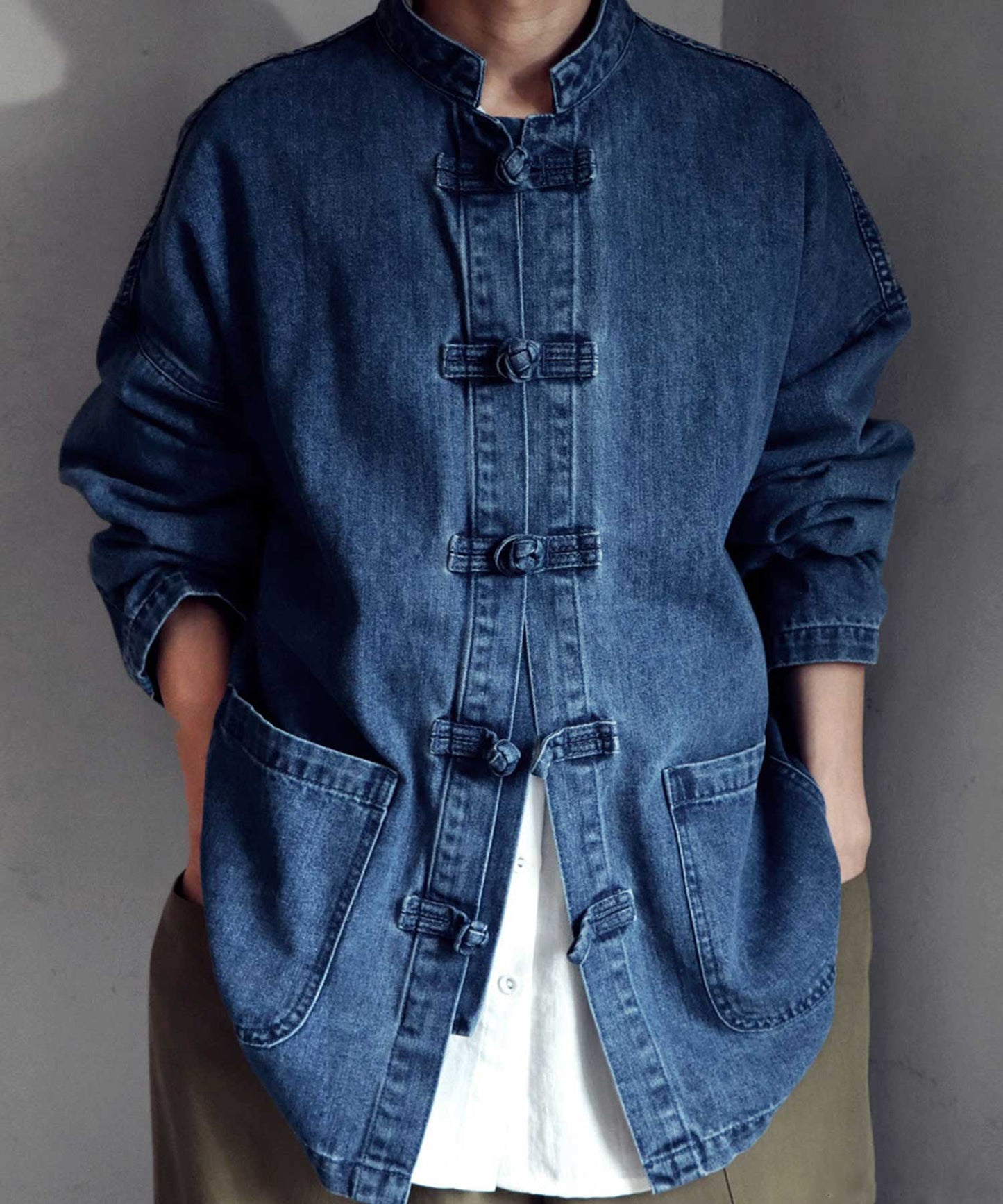 Men's denim jacket Chinese button knot