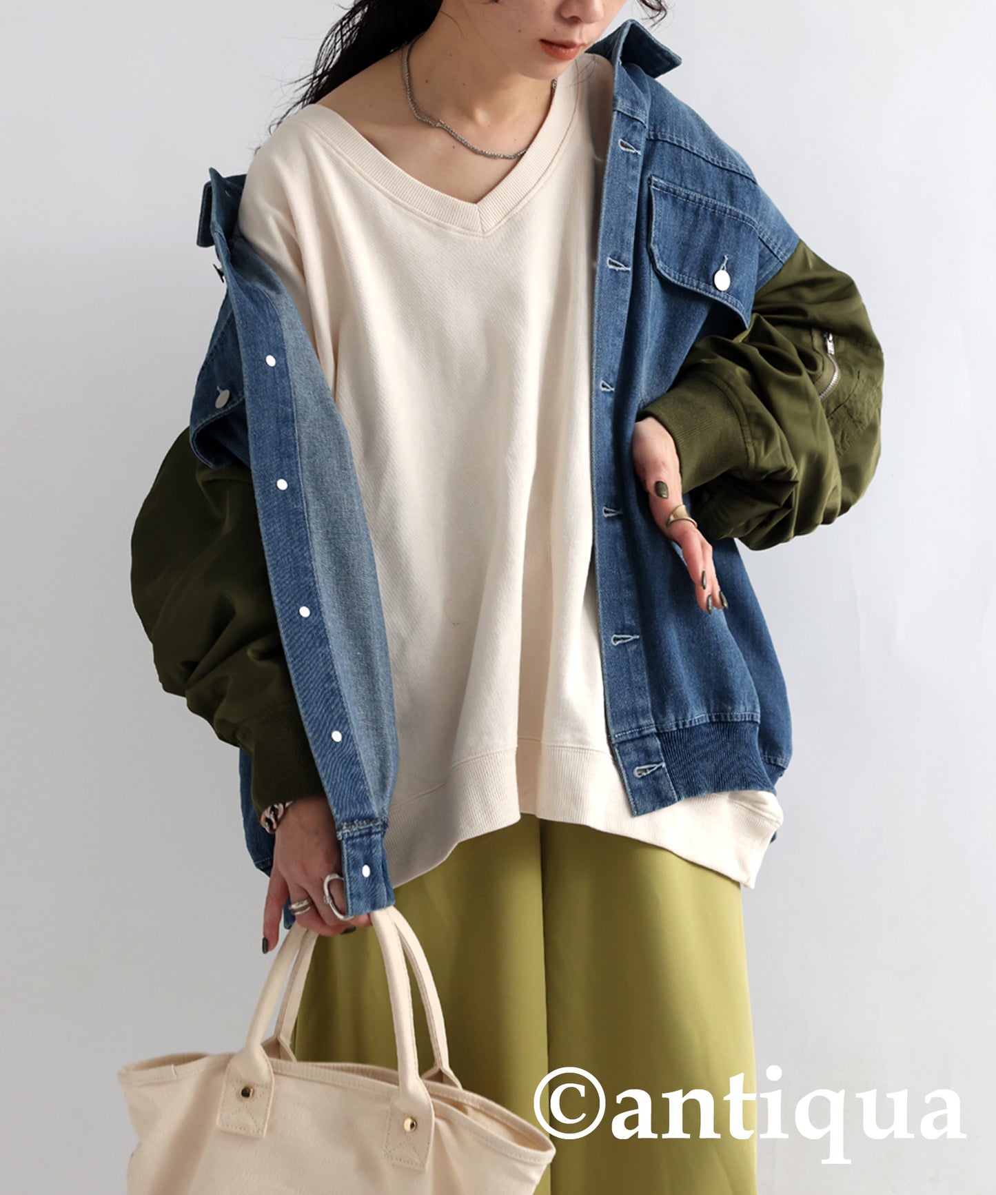 Different Material Docking Denim Jacket Ladies