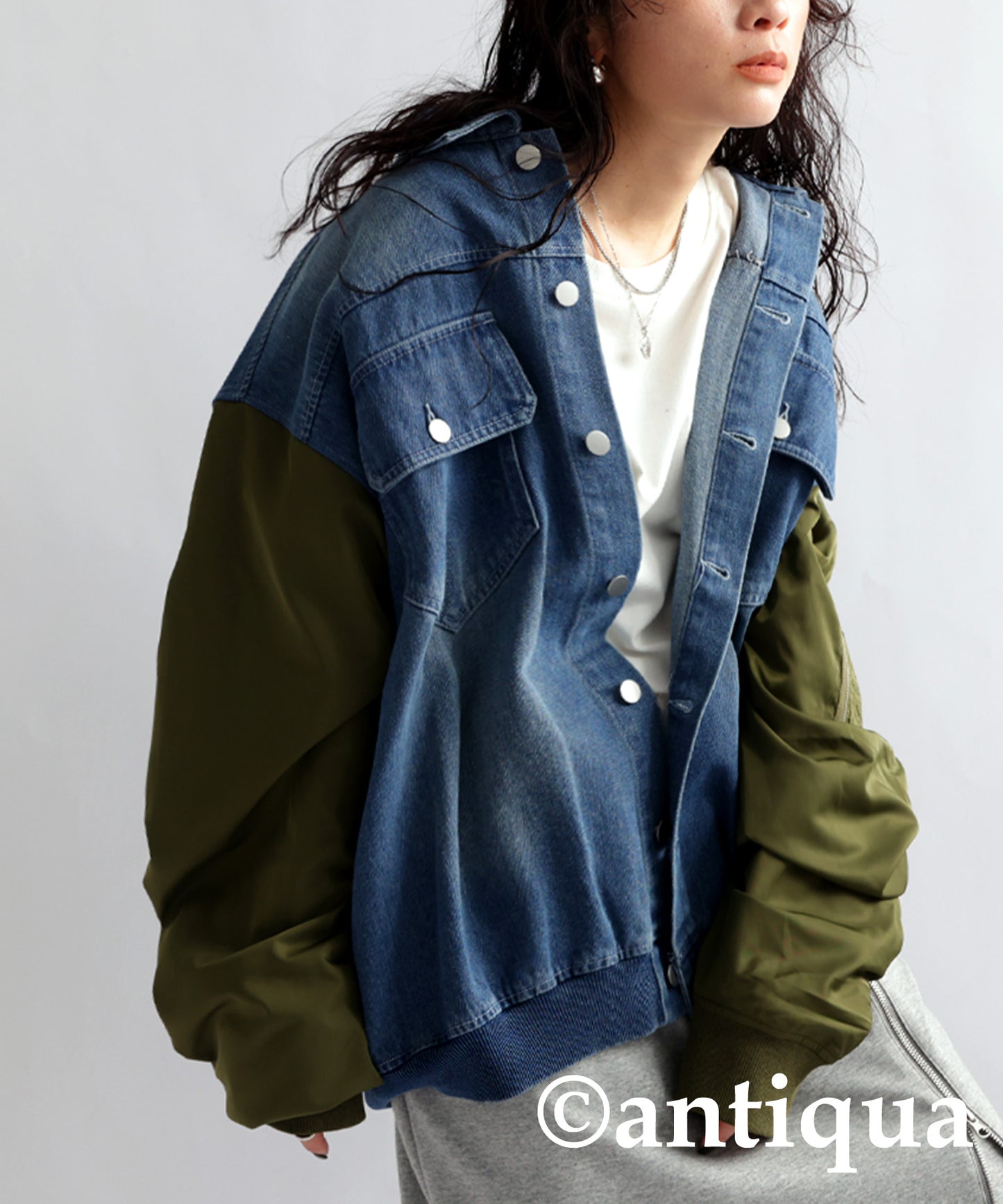 Different Material Docking Denim Jacket Ladies