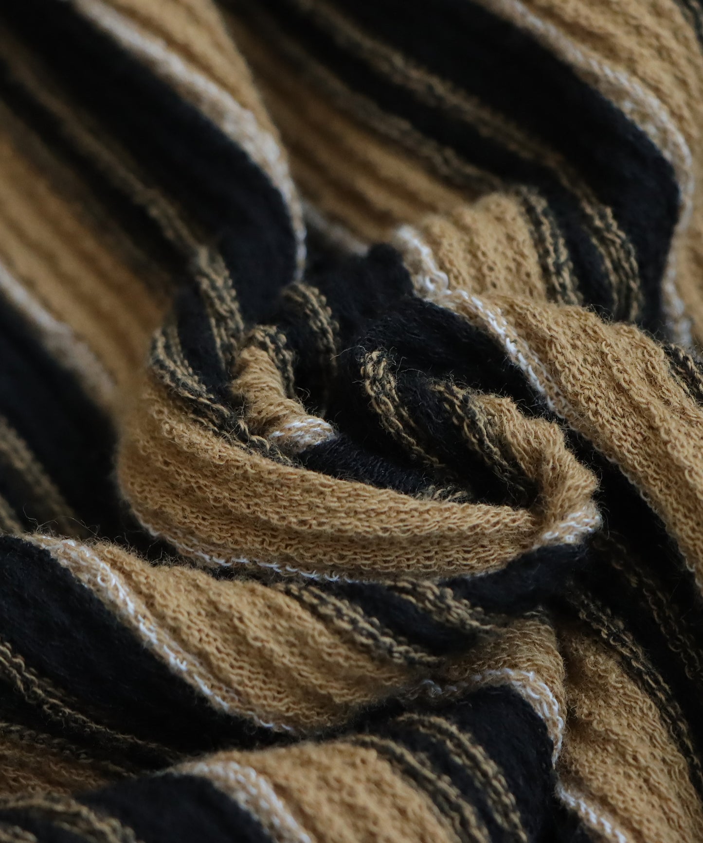 Docking Stripe Knit Ladies