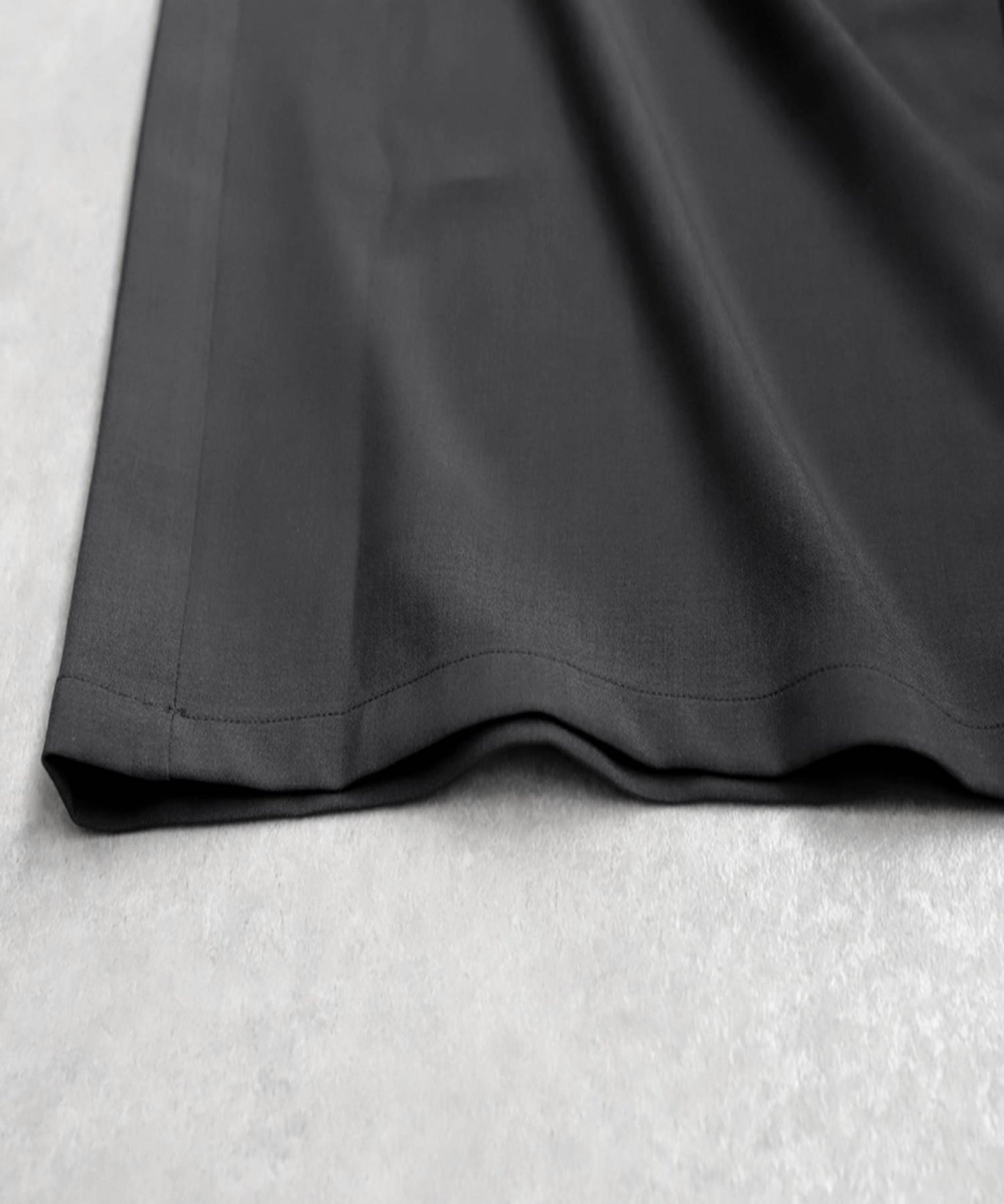 Men's Tuck Wide Pants