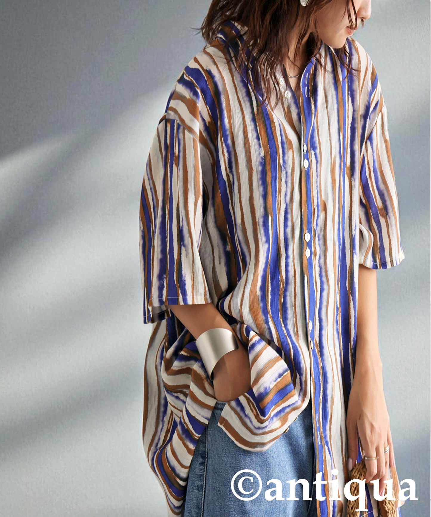 Ladies Nuanced Pattern Shirt