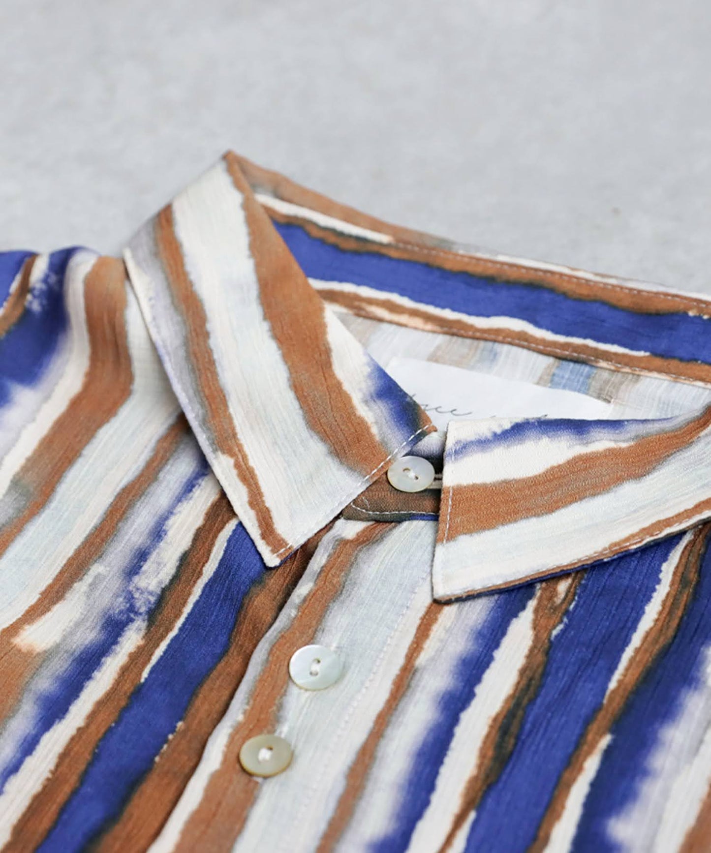Men's Nuanced Pattern Shirt
