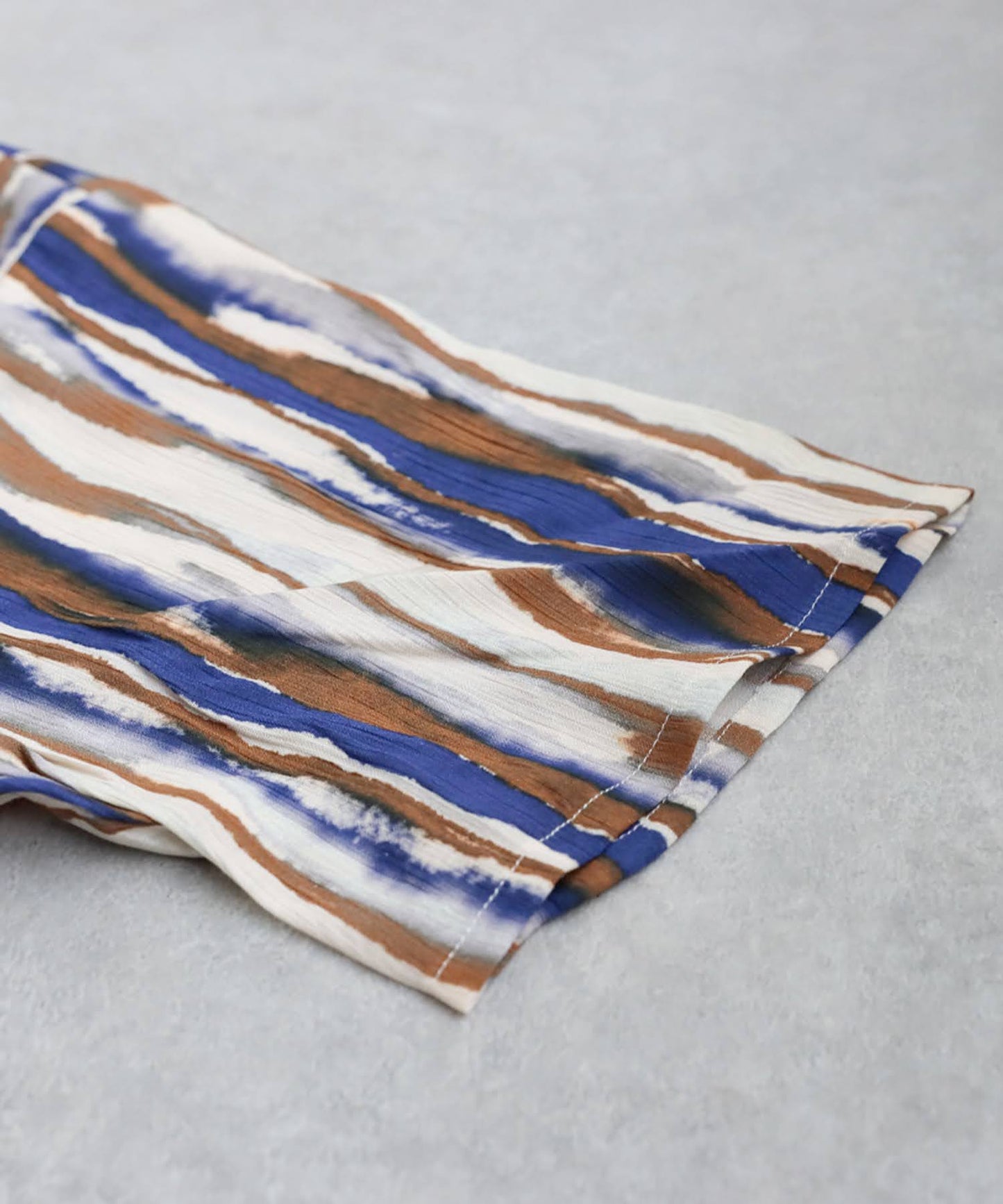 Men's Nuanced Pattern Shirt