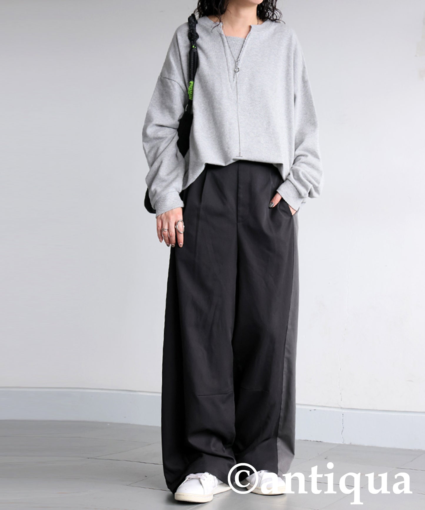 Color-Block Wide Pants Ladies
