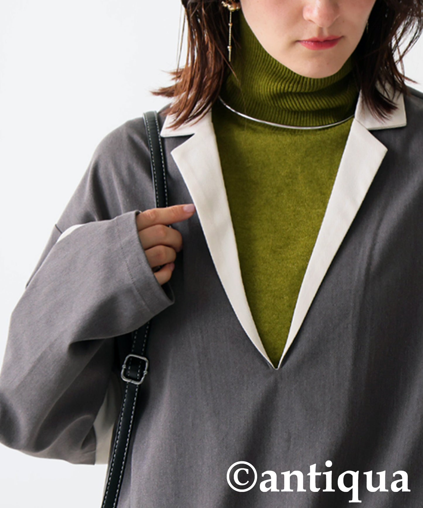 Color Scheme Switch Pullover Ladies