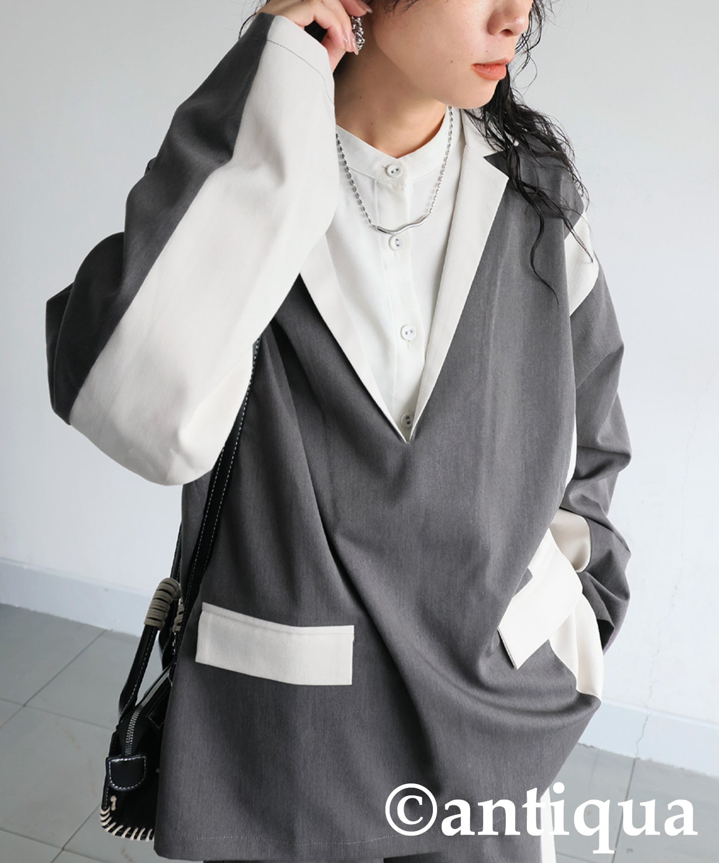 Color Scheme Switch Pullover Ladies