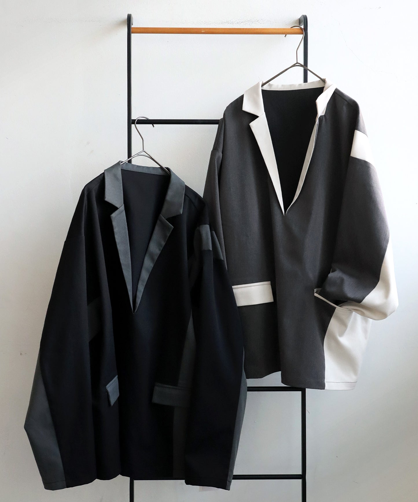 Color Scheme Switch Pullover Men's