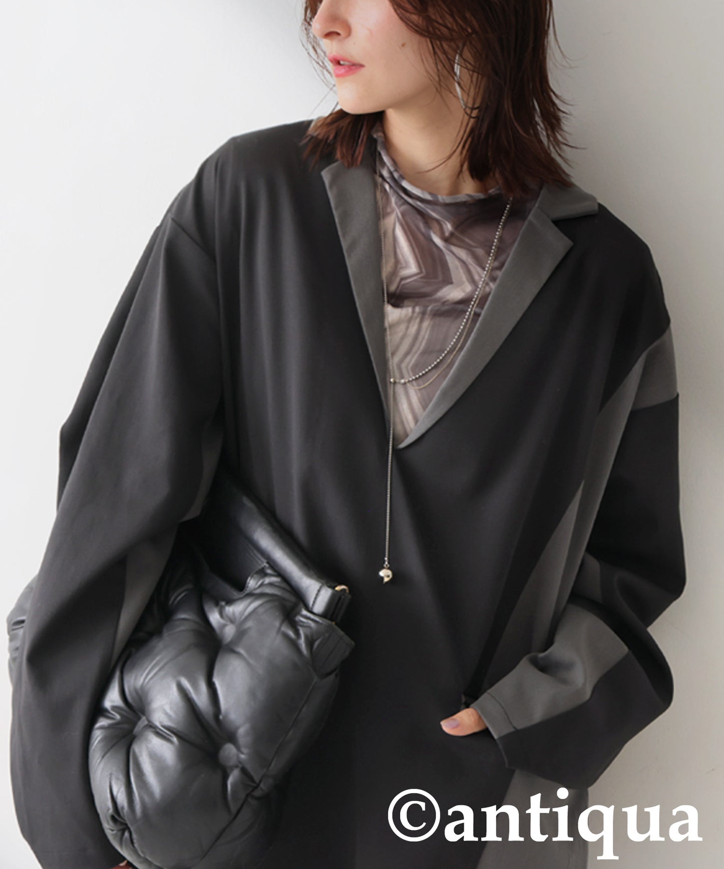 Color Scheme Switch Pullover Ladies