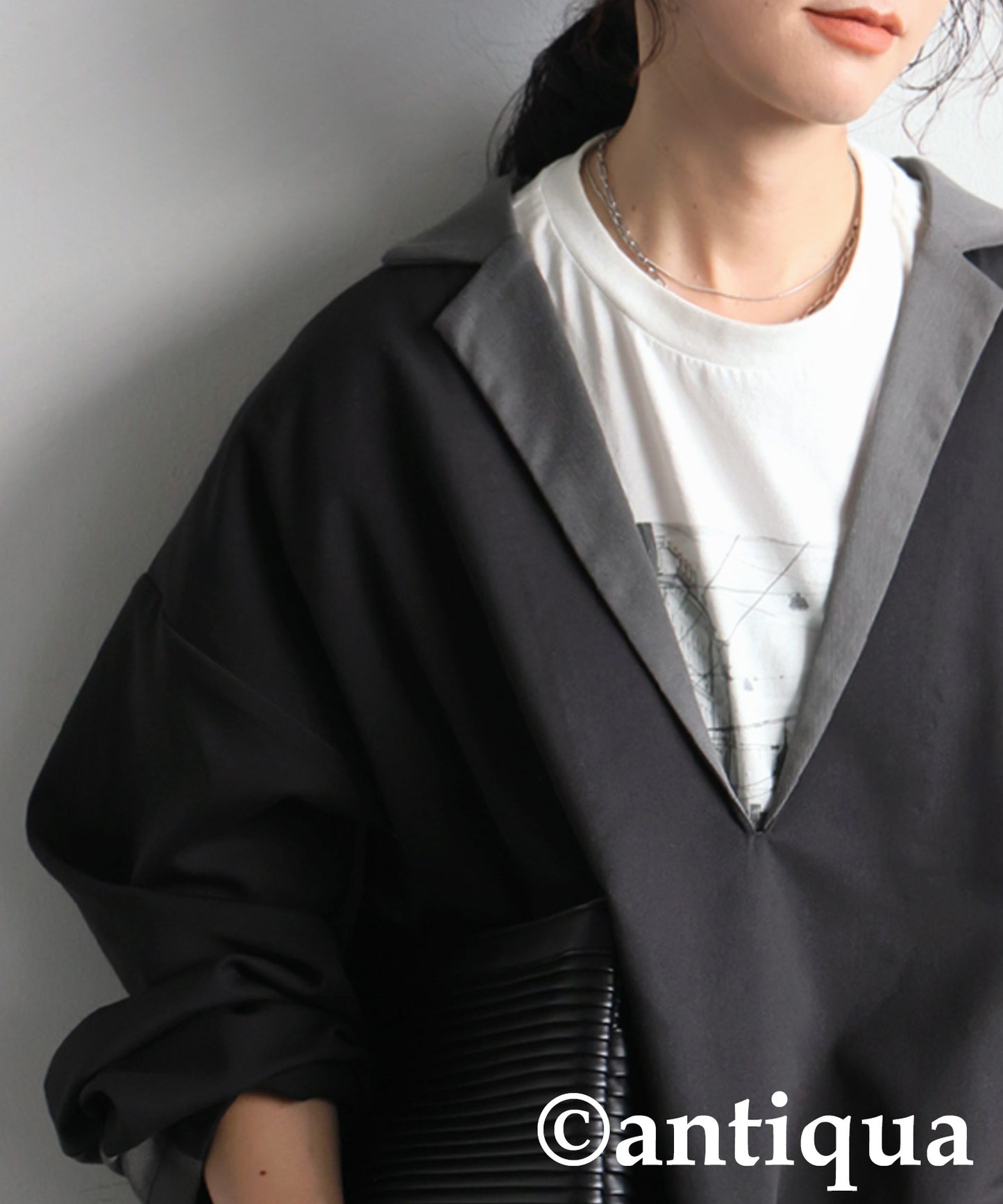 Color Scheme Switch Pullover Ladies