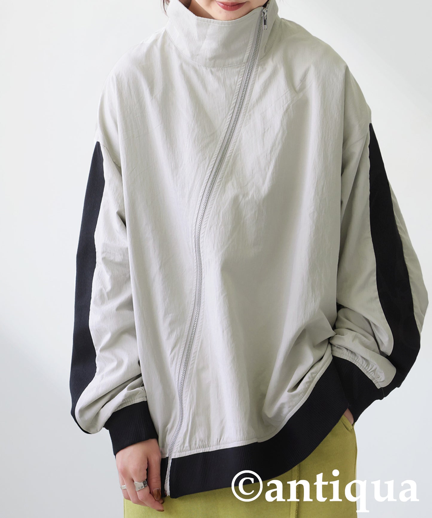 Diagonal Zip Color-Block Line Blouson Ladies