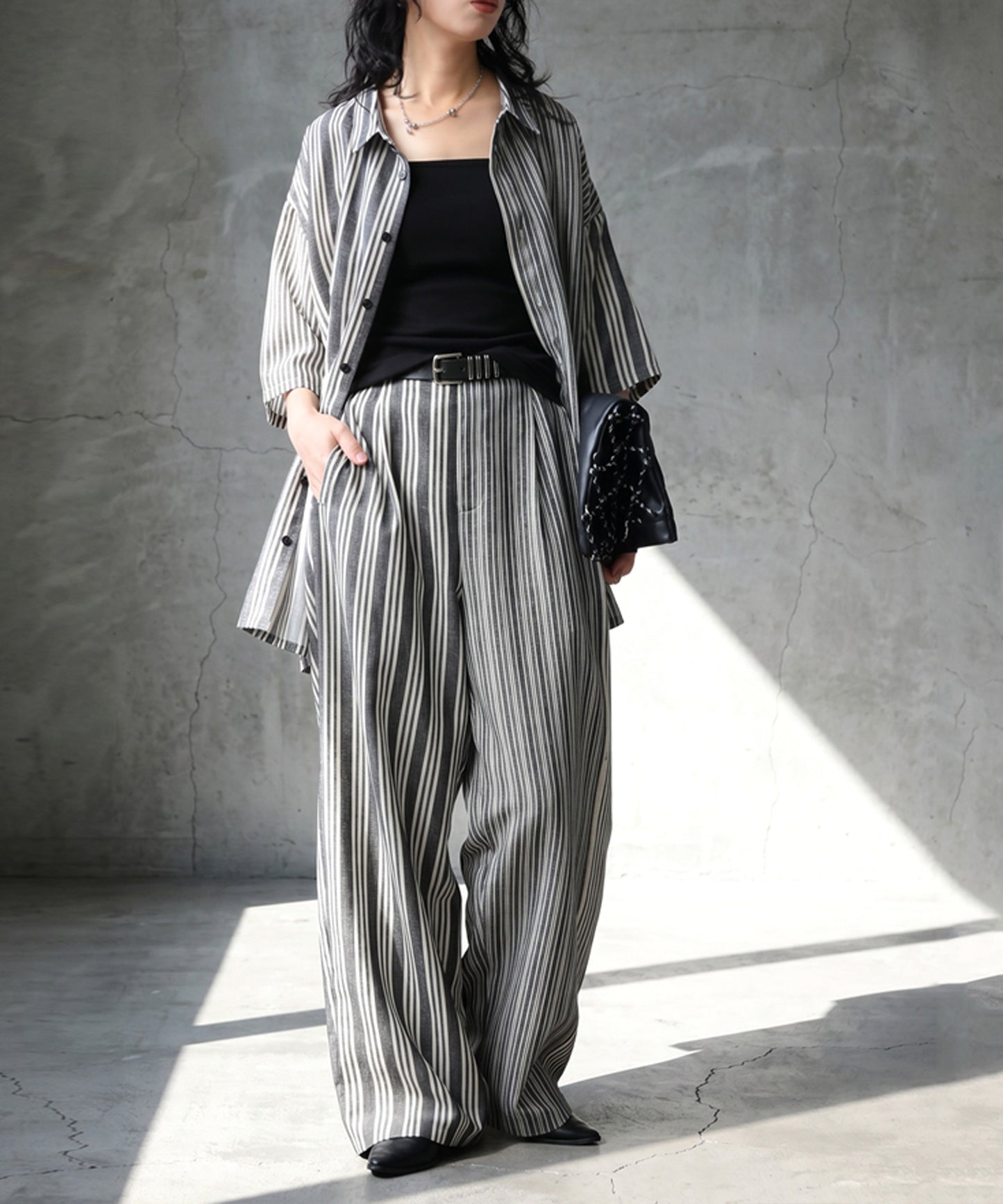 Striped Wide-Leg Pants With Pleats Ladies