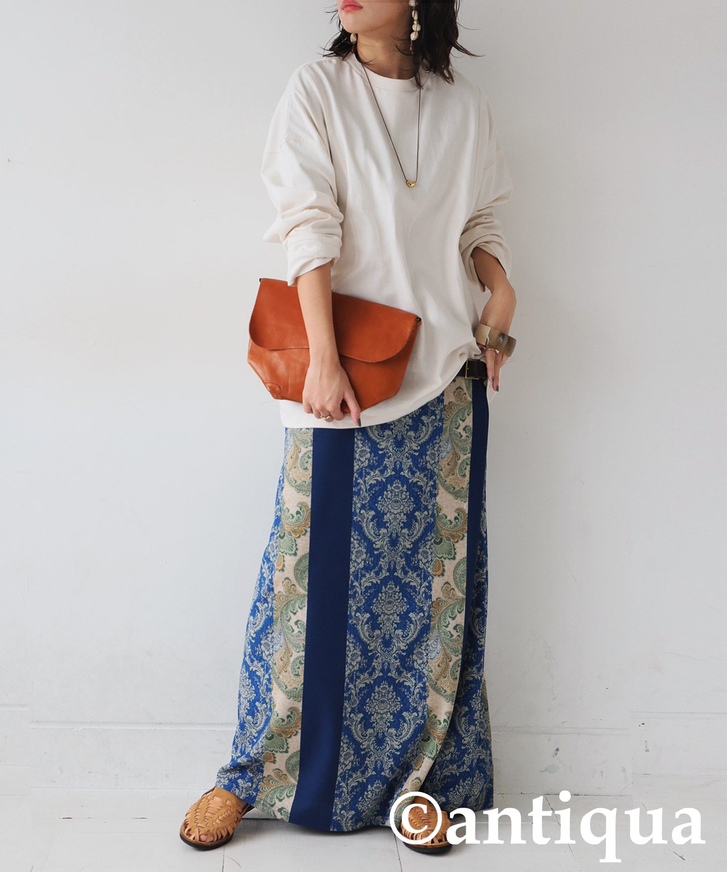 Basque Design Tops Ladies