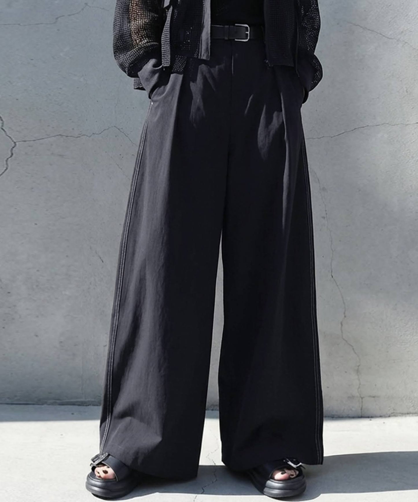 Color-Coordinated Stitching Wide Pants Ladies