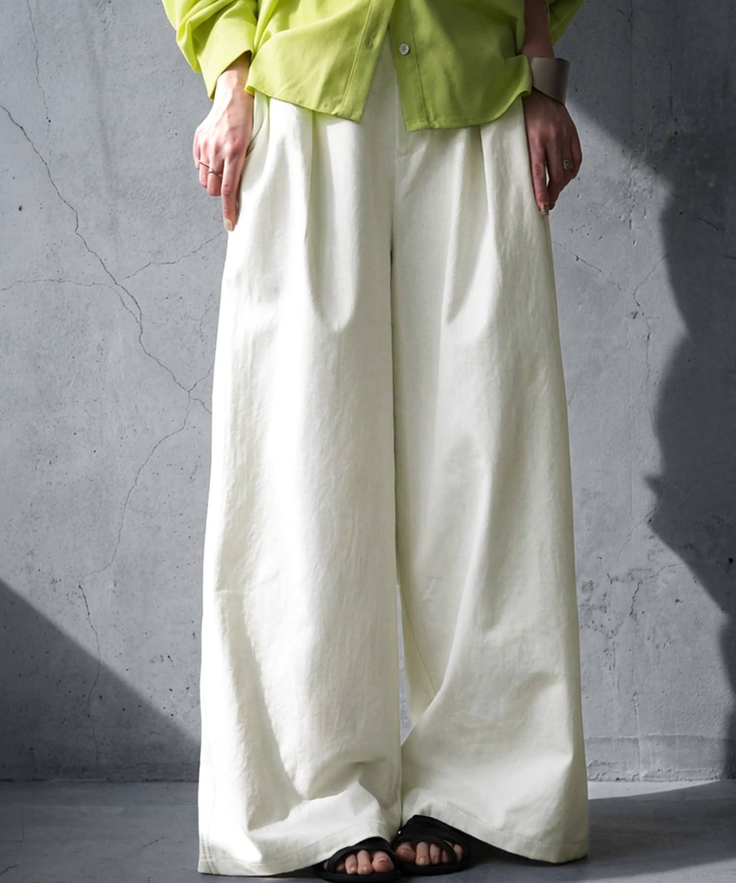 Color-Coordinated Stitching Wide Pants Ladies