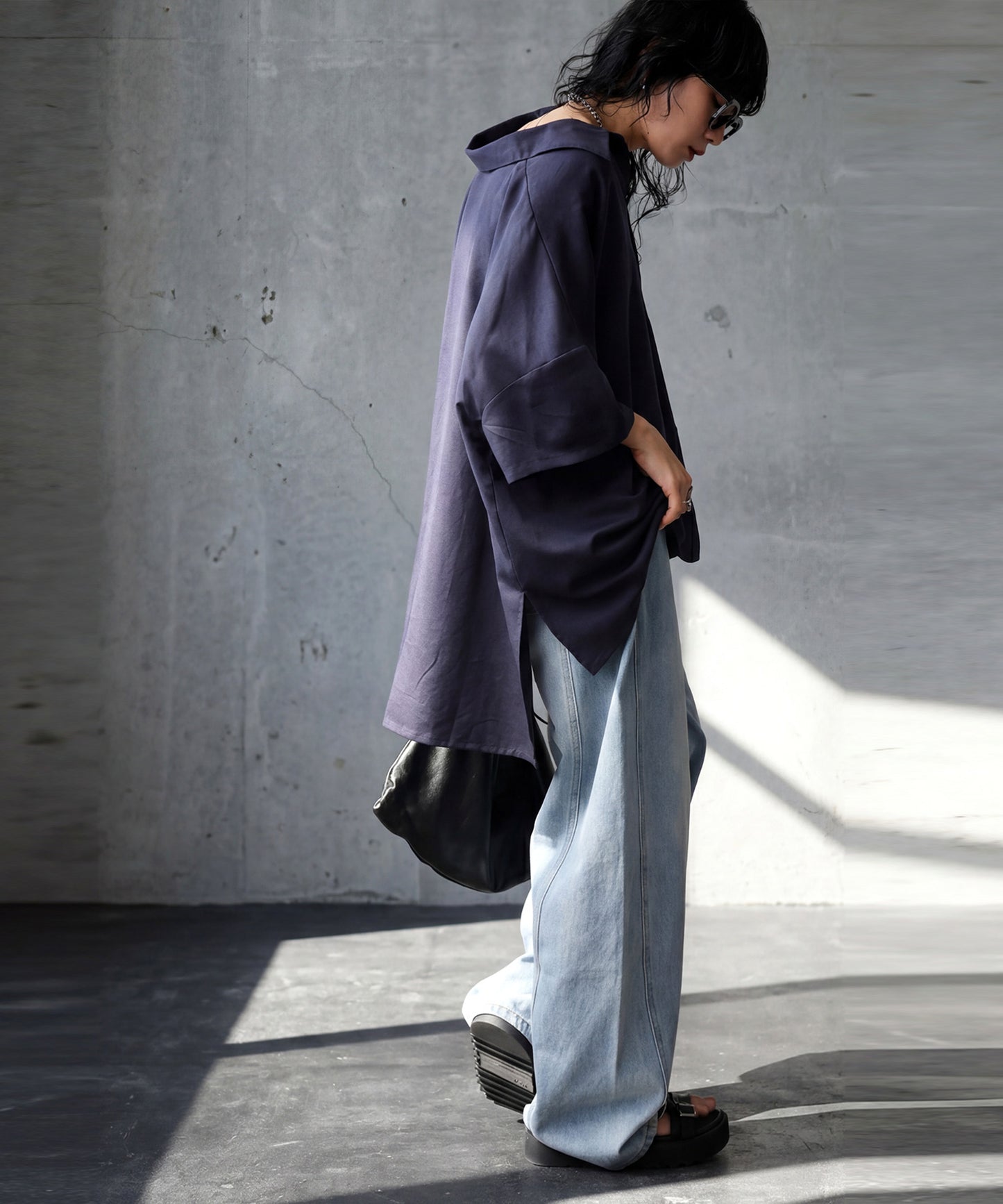 Dolman Shirt With A Difference In Length Between Front And Back Ladies