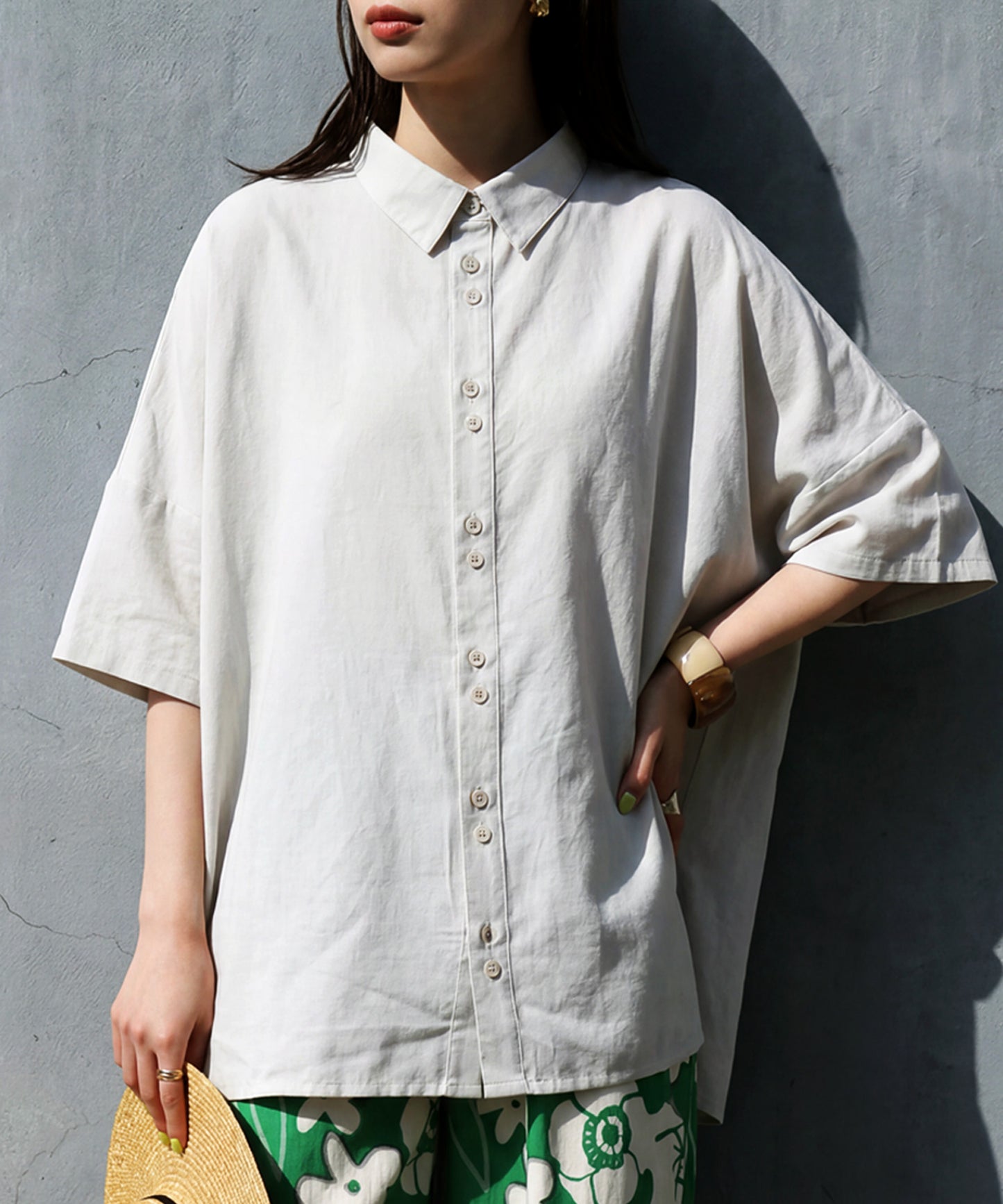 Dolman Shirt With A Difference In Length Between Front And Back Ladies