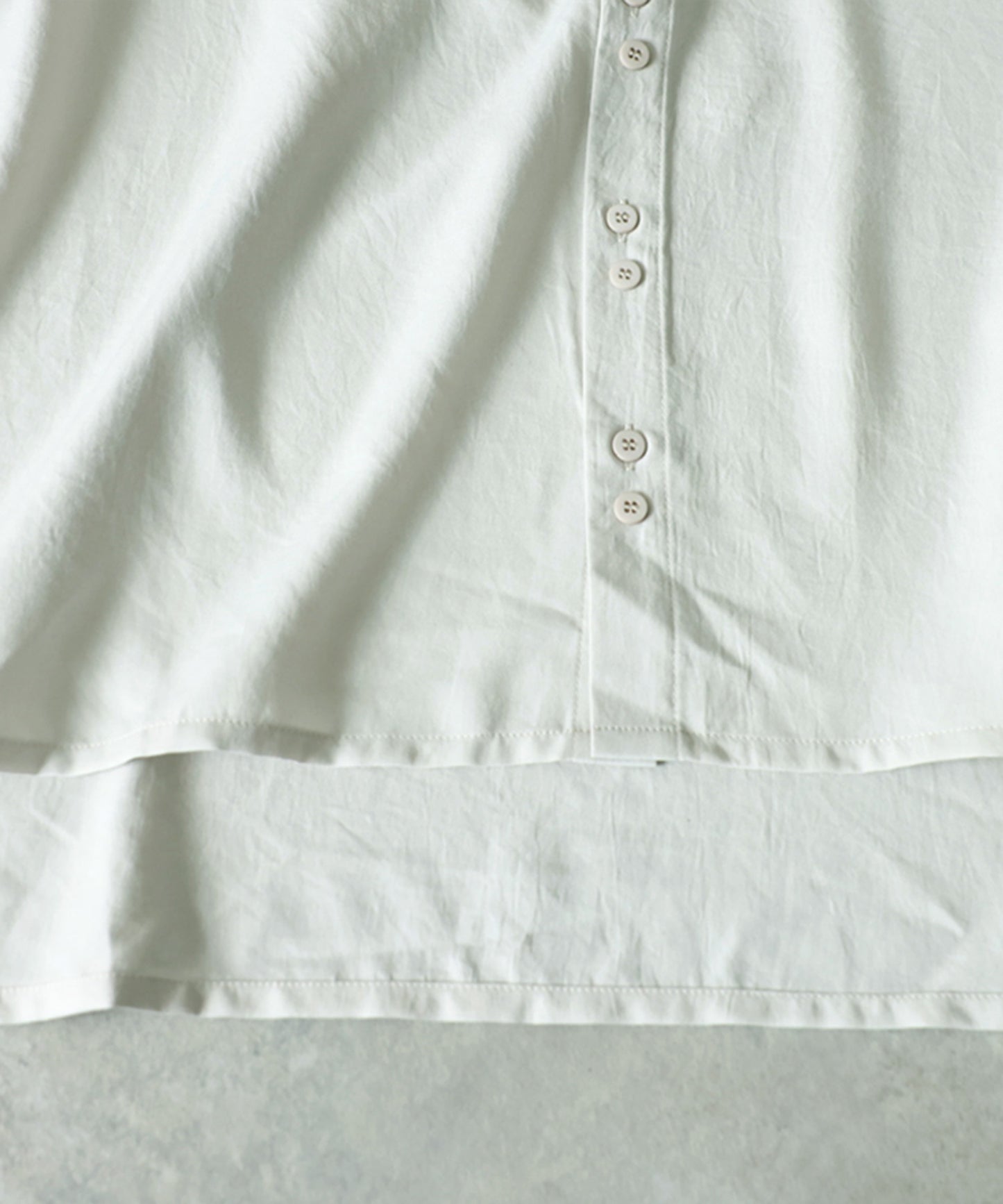 Dolman Shirt With A Difference In Length Between Front And Back Ladies