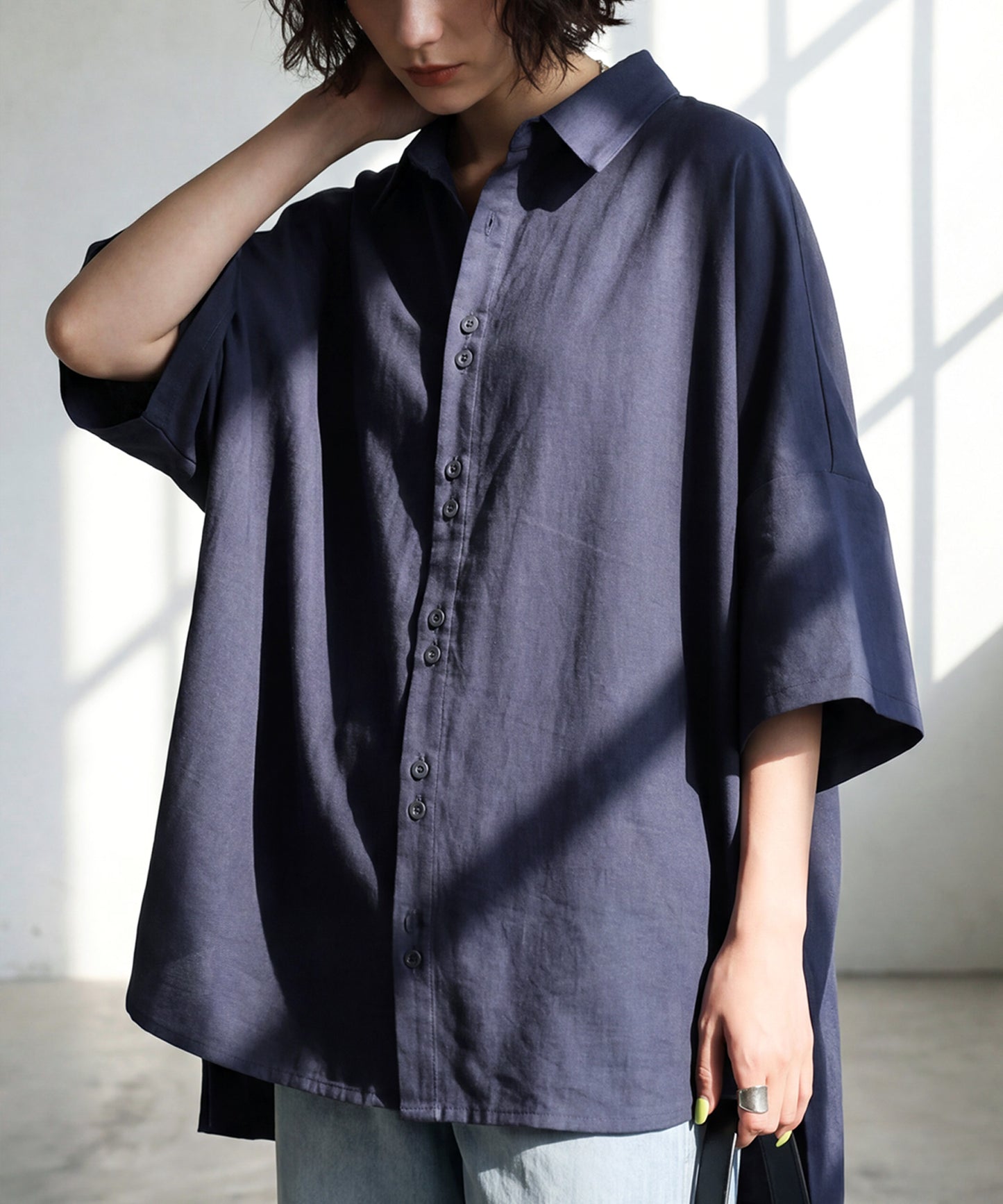 Dolman Shirt With A Difference In Length Between Front And Back Ladies