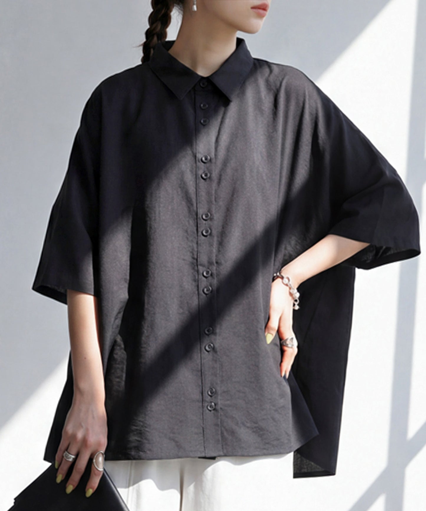 Dolman Shirt With A Difference In Length Between Front And Back Ladies