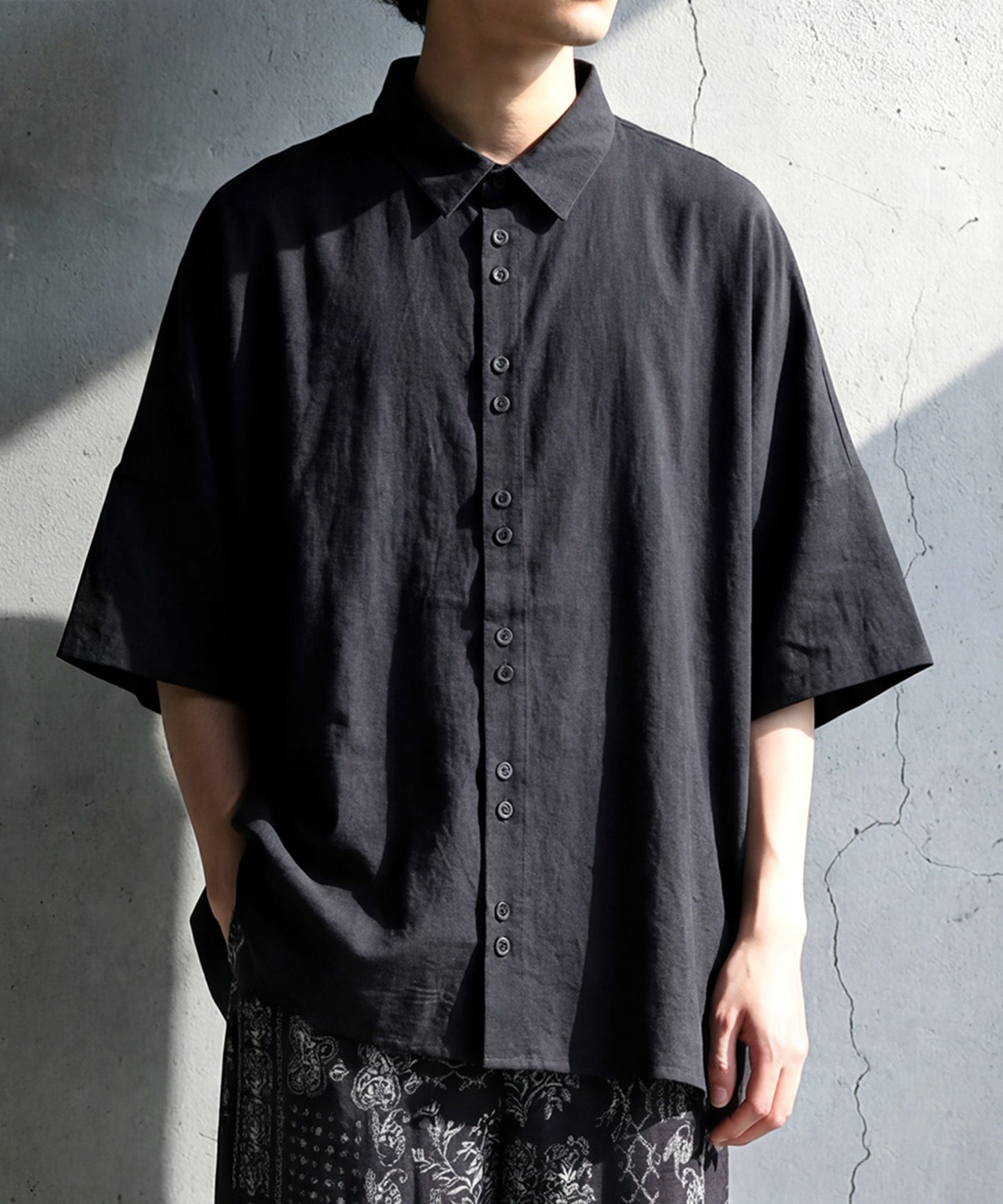 Dolman Shirt With A Difference In Length Between Front And Back Men’s