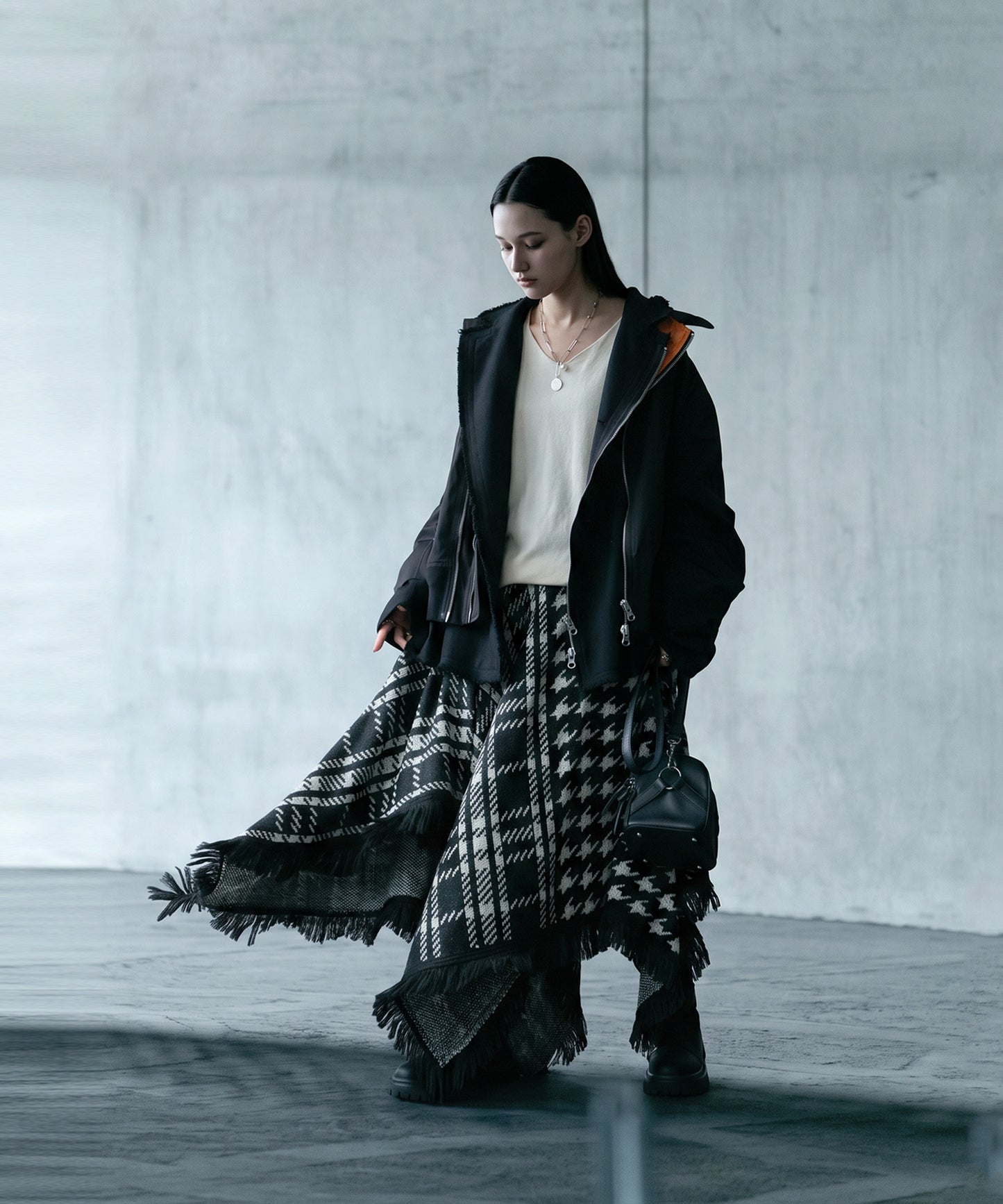 Mixed-Material, Layered Look, Short Length, Double-Zip Ma-1 Jacket Ladies