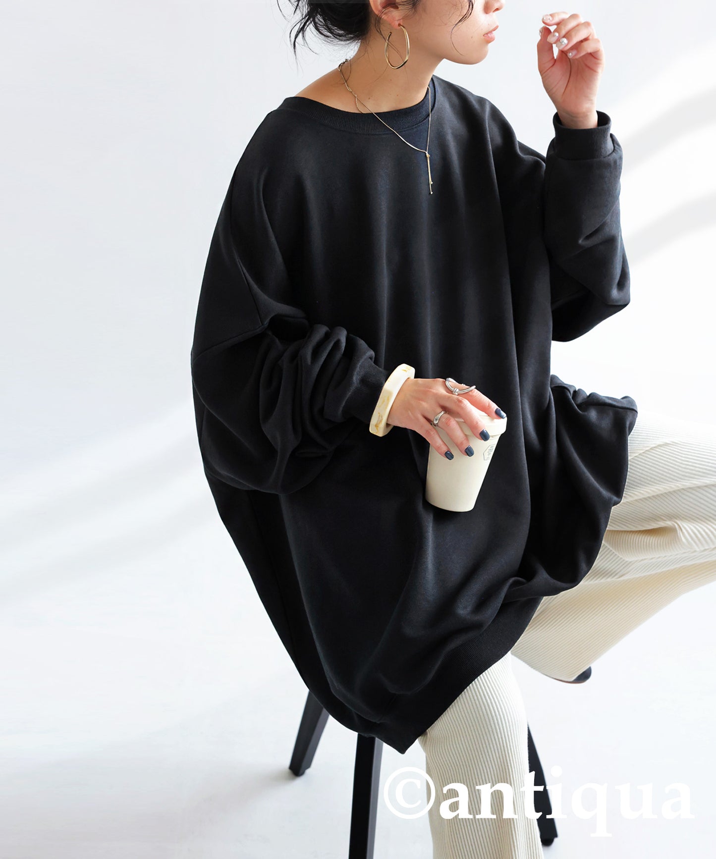 Ladies loose-fitting sweatshirt long sleeve plain